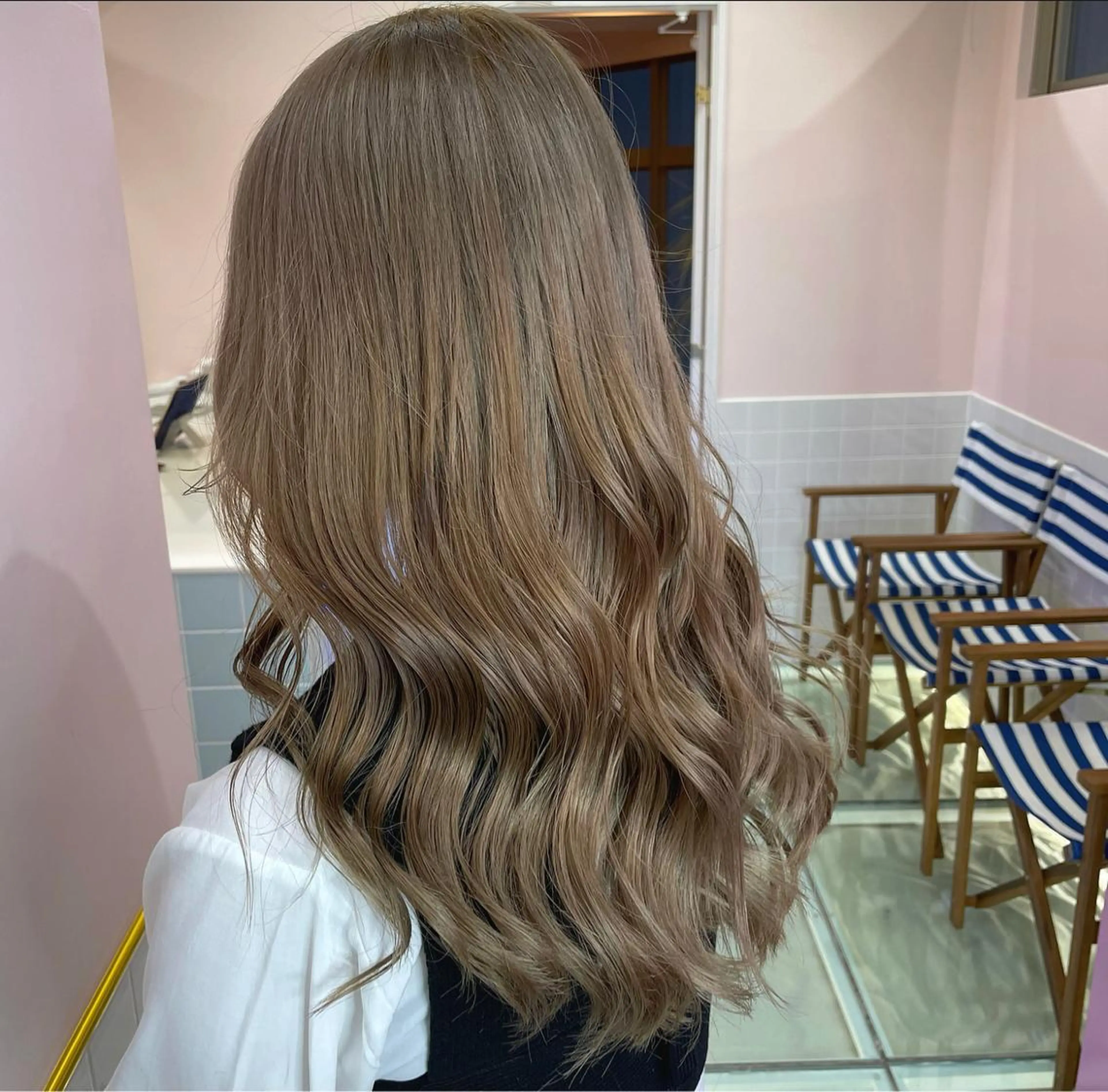 ショート カラー ヘアカラー トリートメント ヘアセット 🫧tatsuki 🫧“lot 横浜“のヘアスタイル