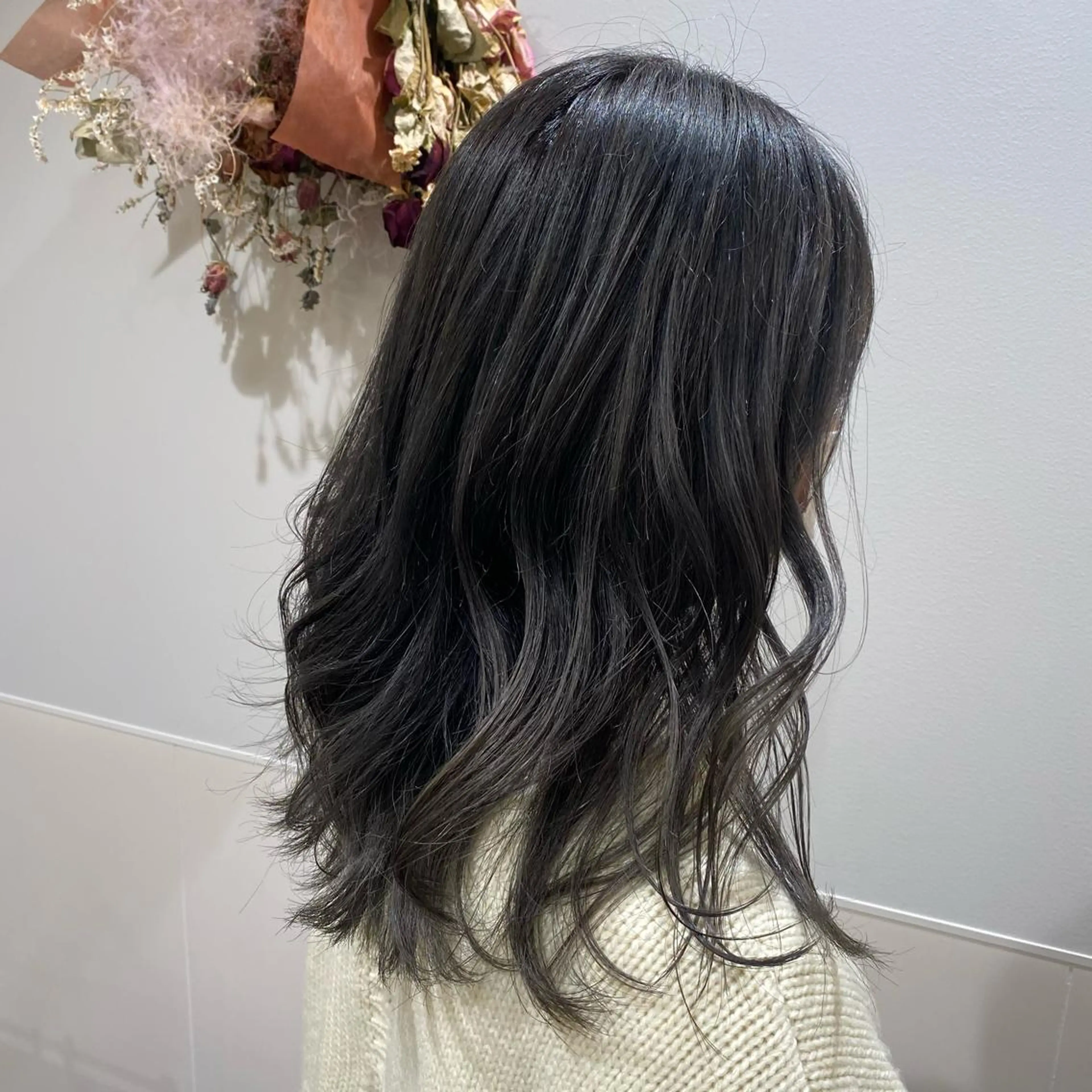 ミディアム カラー MIKU🌿 ネイル&まつげパーマのマツエク・マツパデザイン