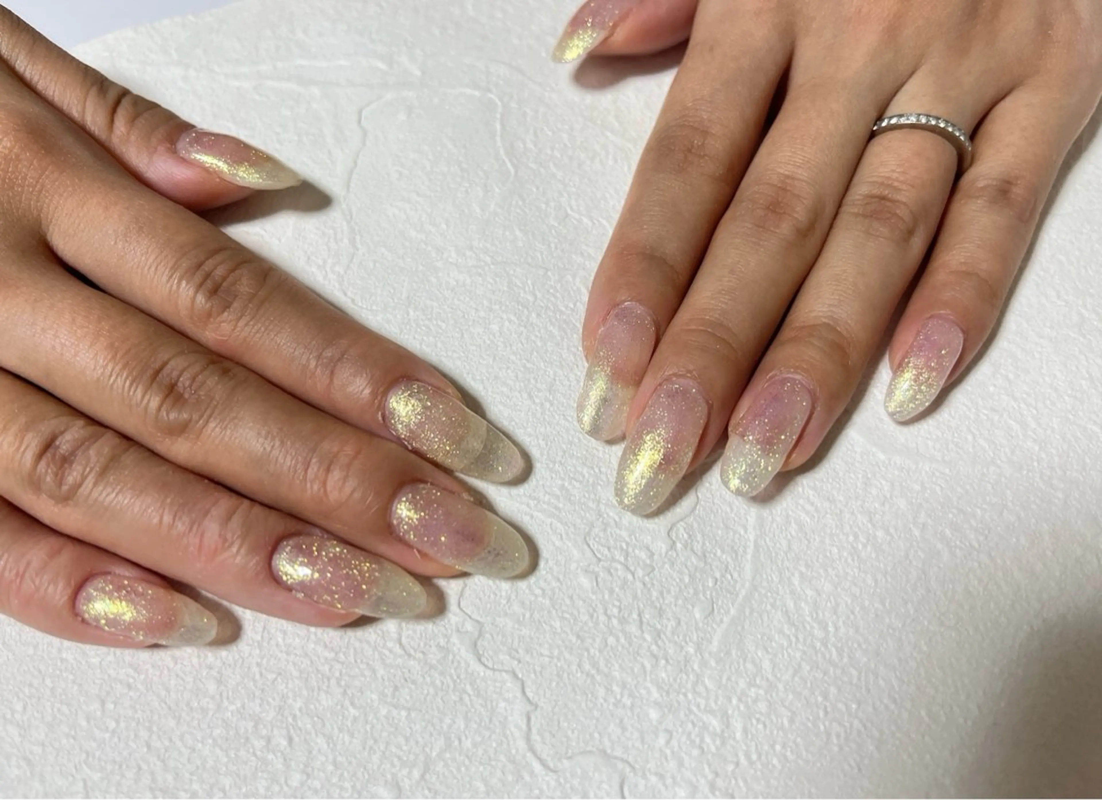 ネイル オーロラネイル フットネイル フレンチネイル ジェルネイル キラキラネイル ハンドネイル kiki nail たまプラーザのネイルデザイン