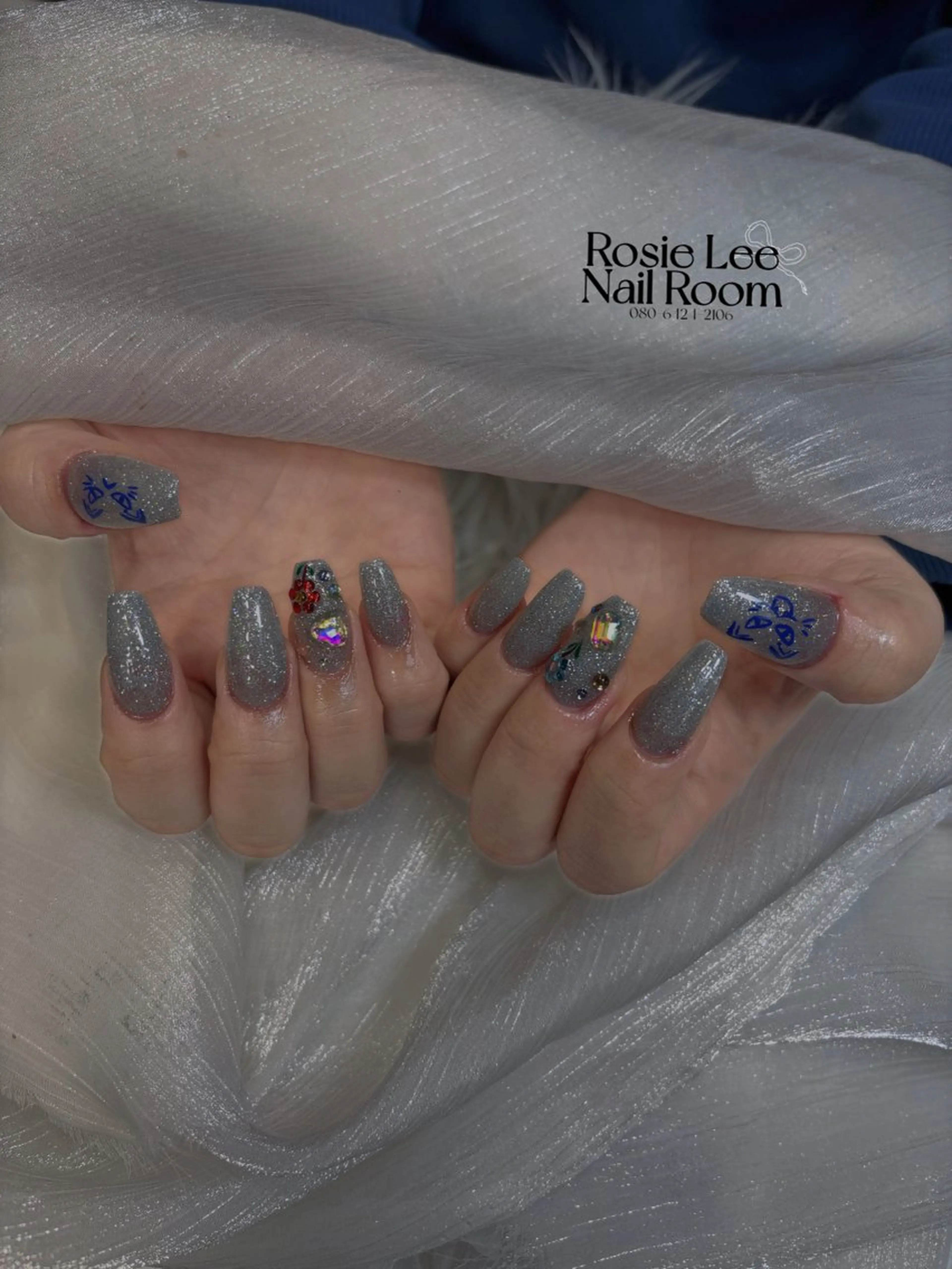 ネイル ハンドネイル ROSIE LEEのネイルデザイン