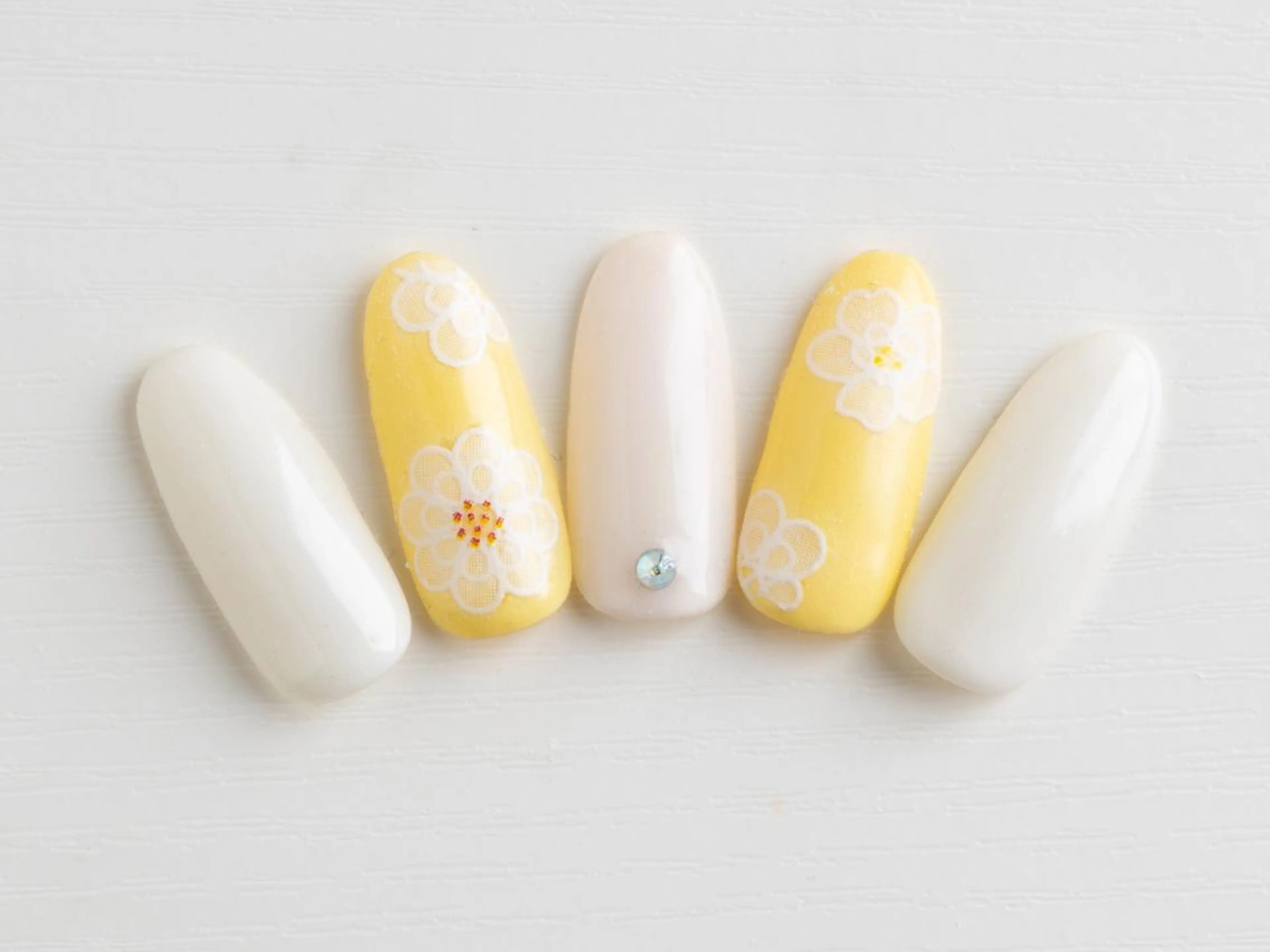 ネイル サロン名Ariel KANAのネイルデザイン