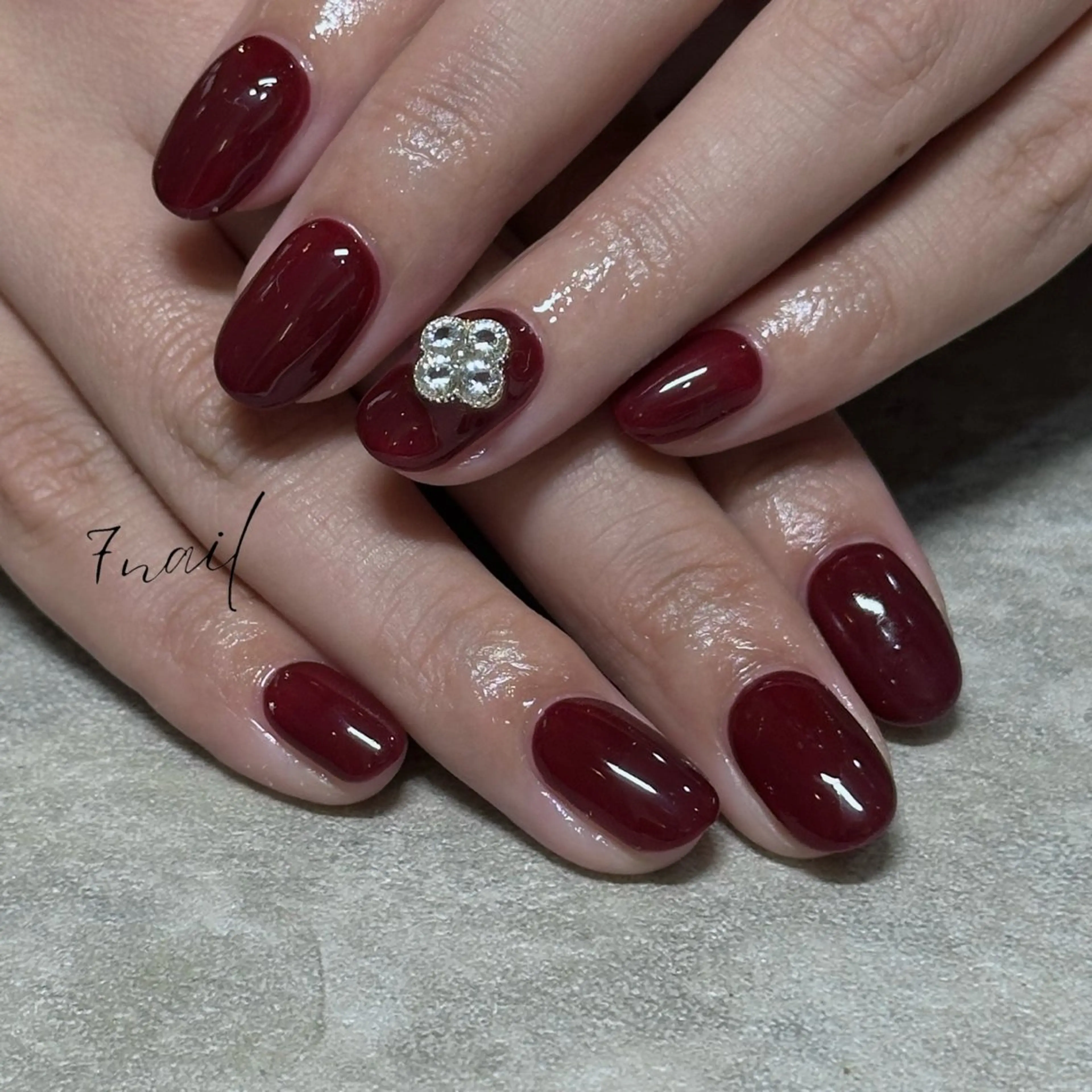 ネイル ハンドネイル 7 NAILのネイルデザイン