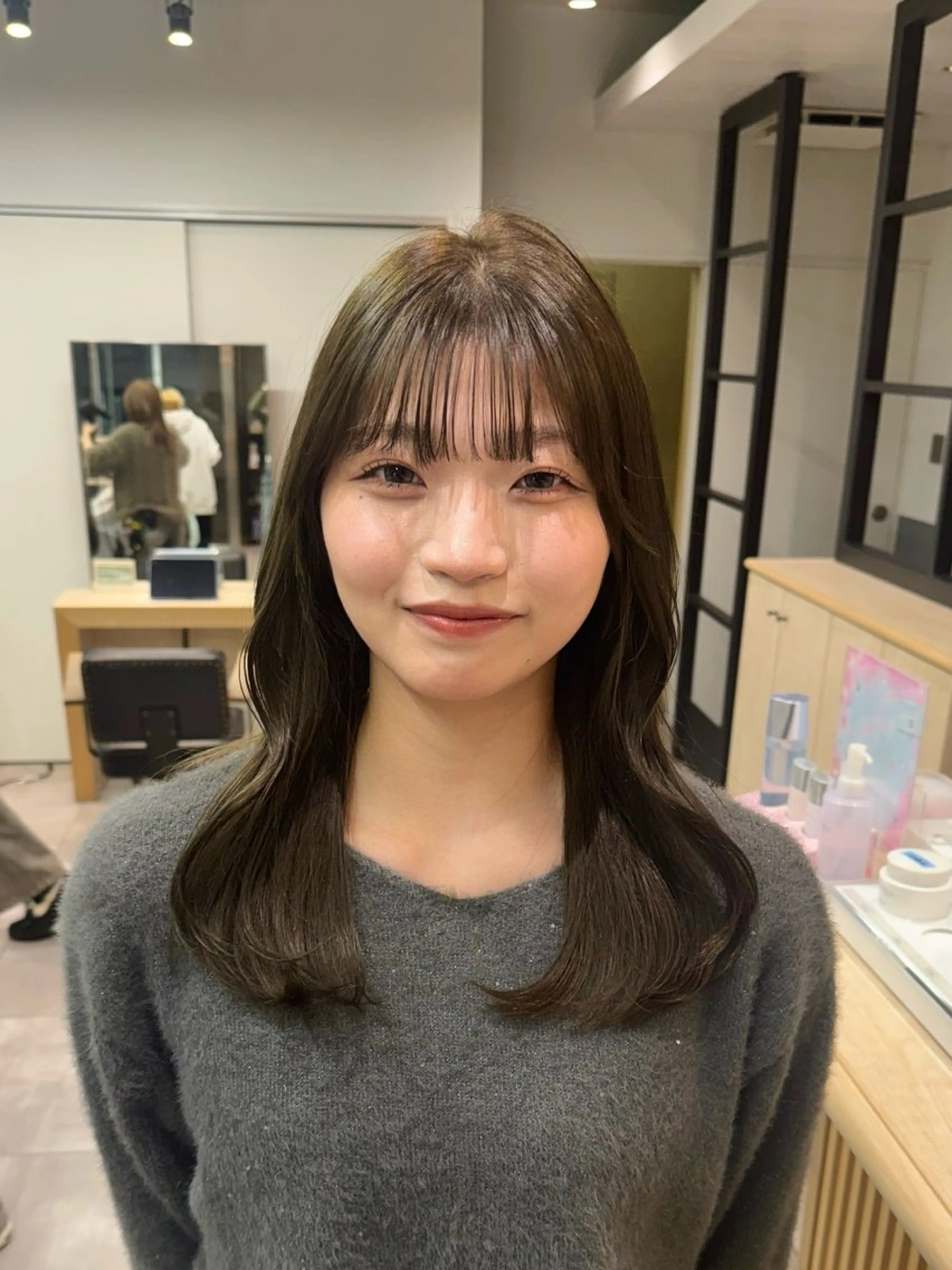 【1番人気✨】気になる赤みを抑えるオリーブ、カーキー系カラー🌱&プチトリートメント&コテ巻き無料の写真