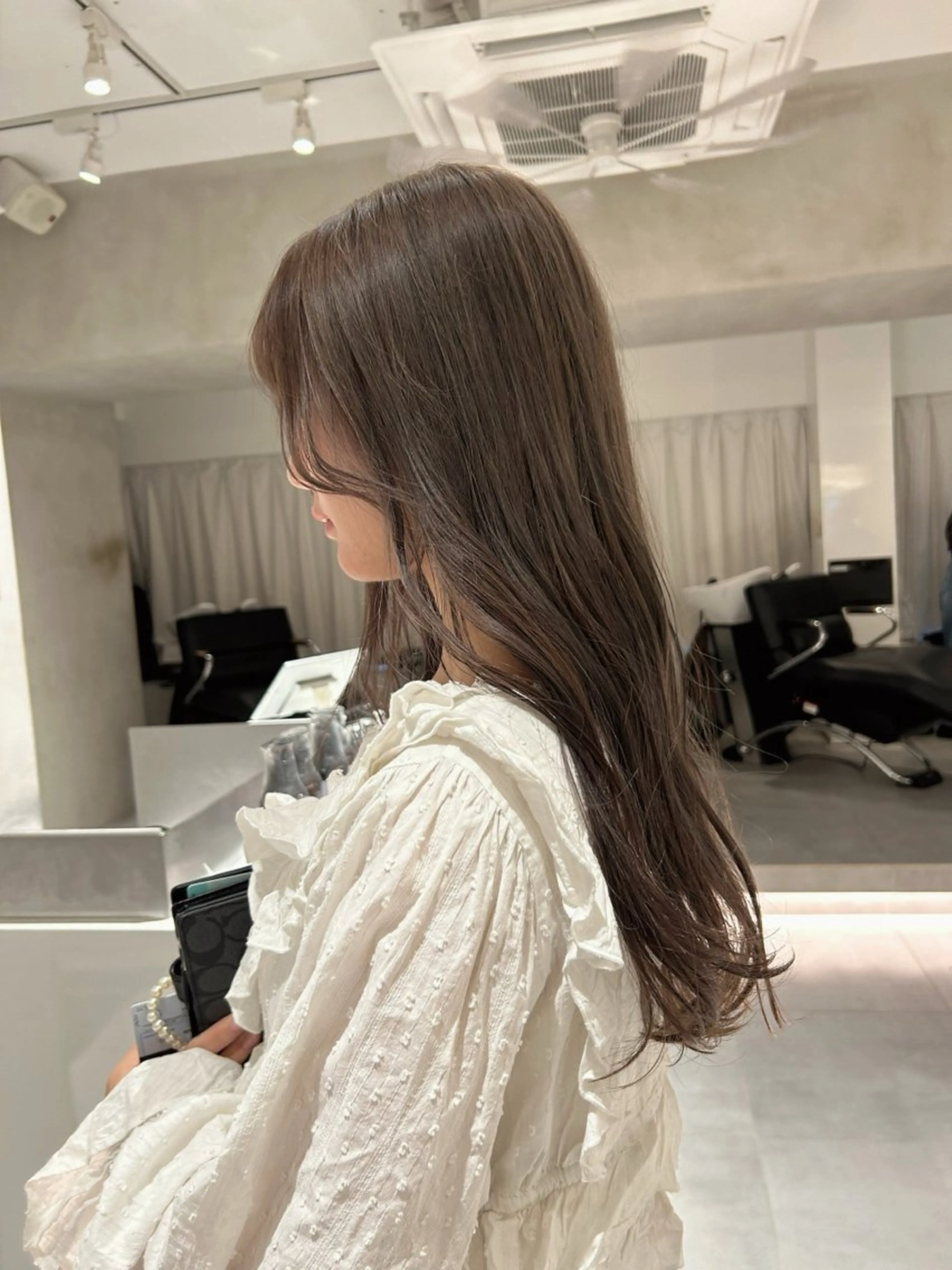 ロング カラー 🪞透け感&韓国ヘア 🪞honokaのヘアスタイル