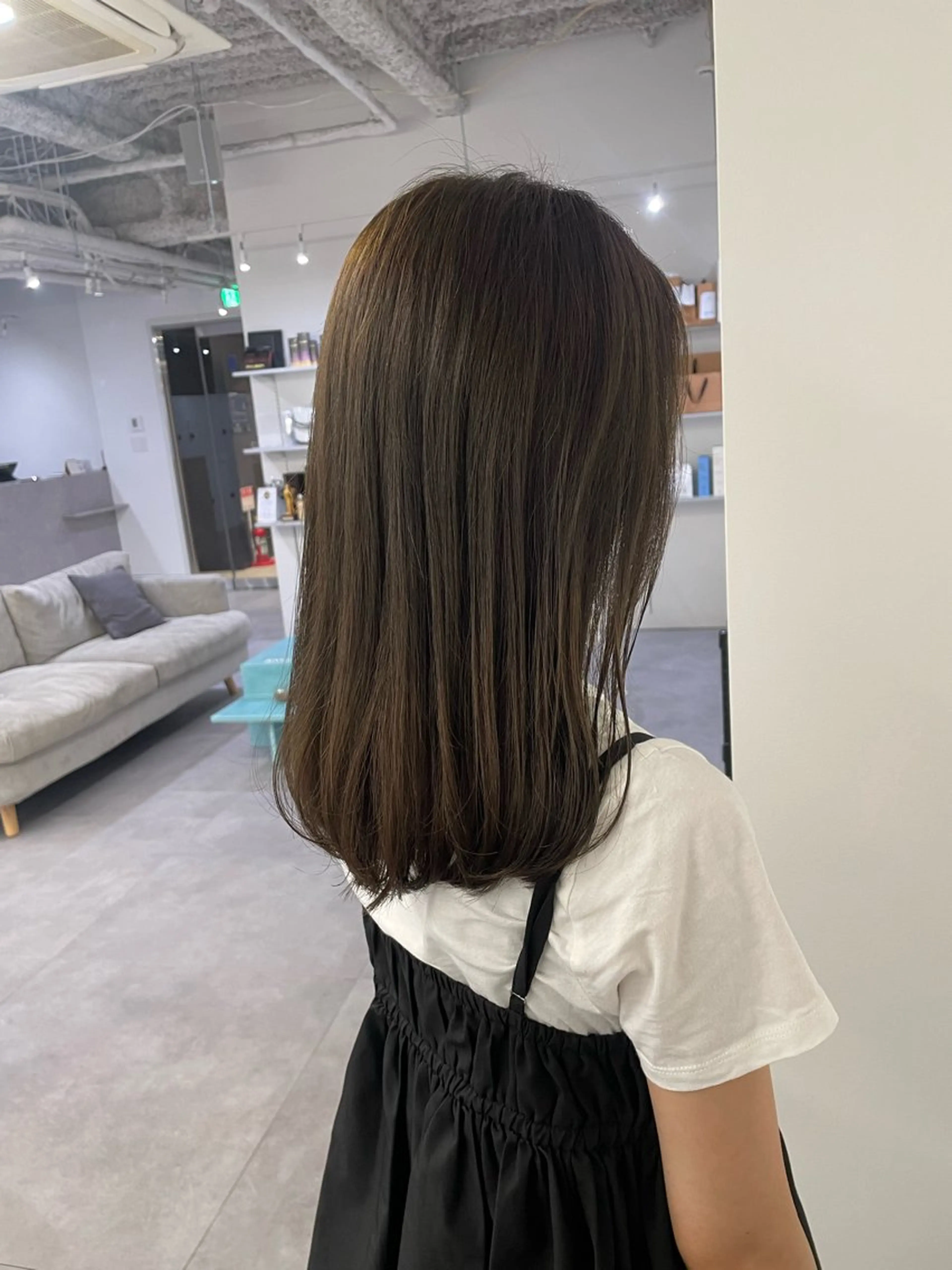 カラー グレージュ オリーブグレージュ オリーブグレー カラーモデル募集/ 森本明花のヘアスタイル