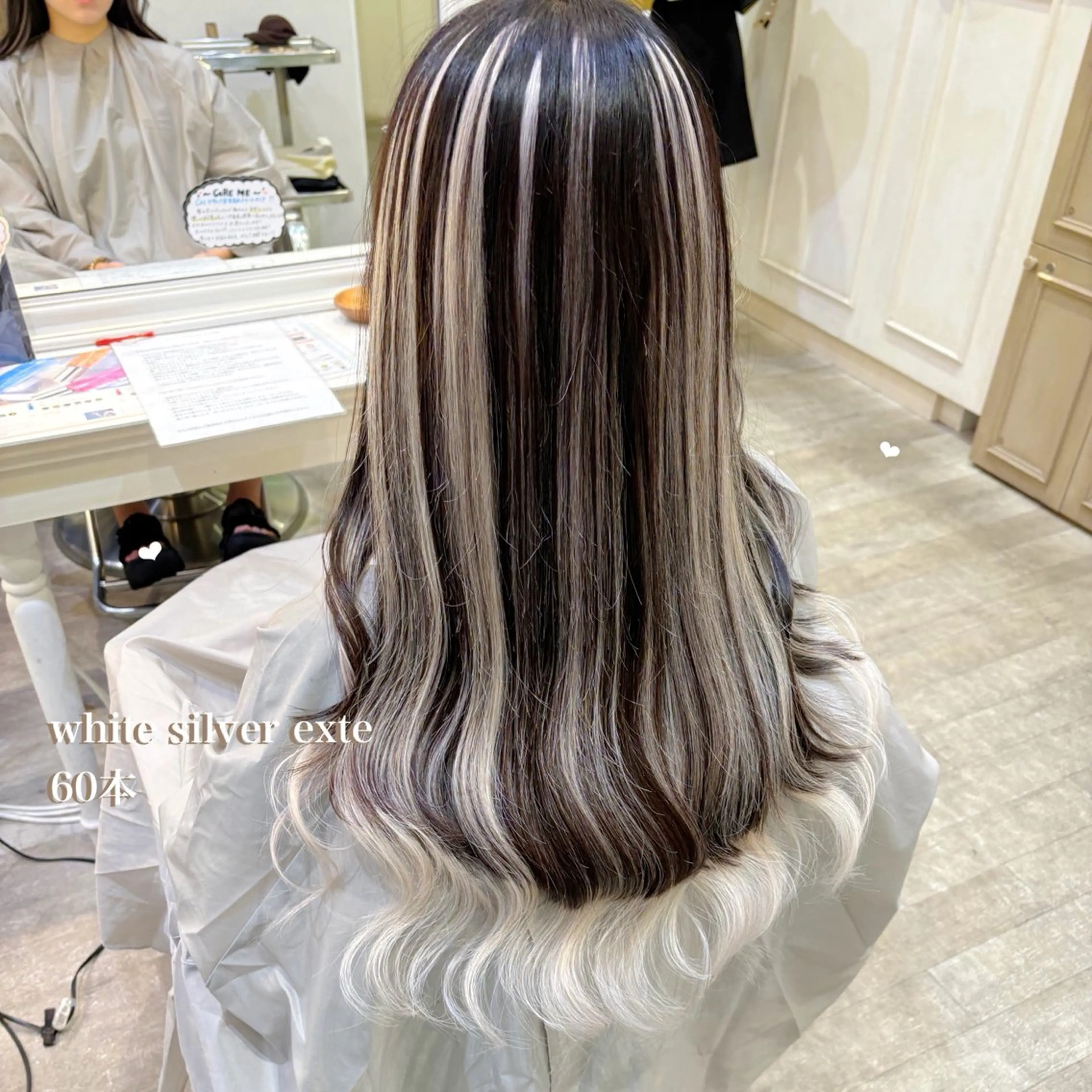 ロング エクステ レイヤーカット エクステ エクステ/ハイトーン 🐏☁️miminaのヘアスタイル