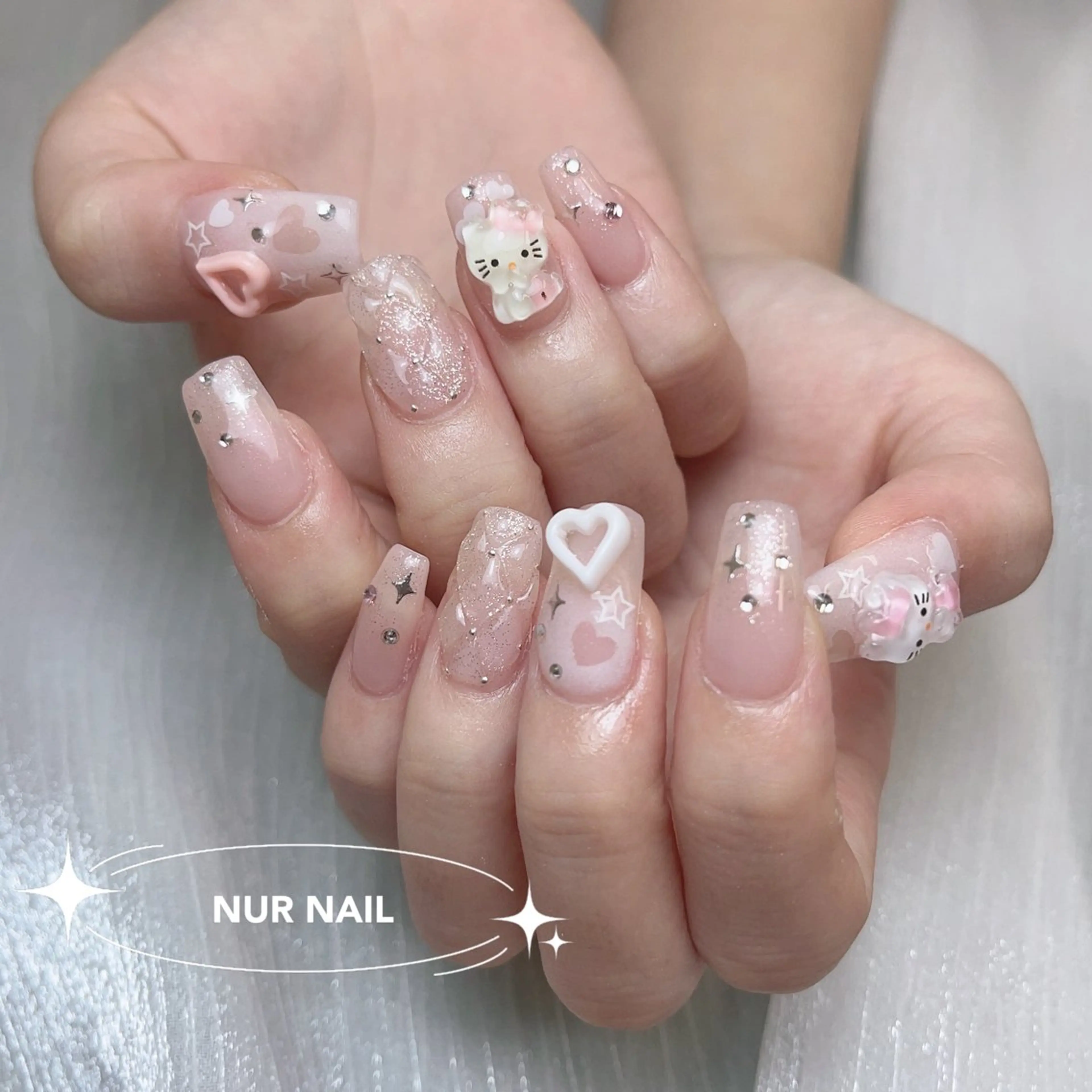 ネイル 🫧NUR NAIL✨のネイルデザイン