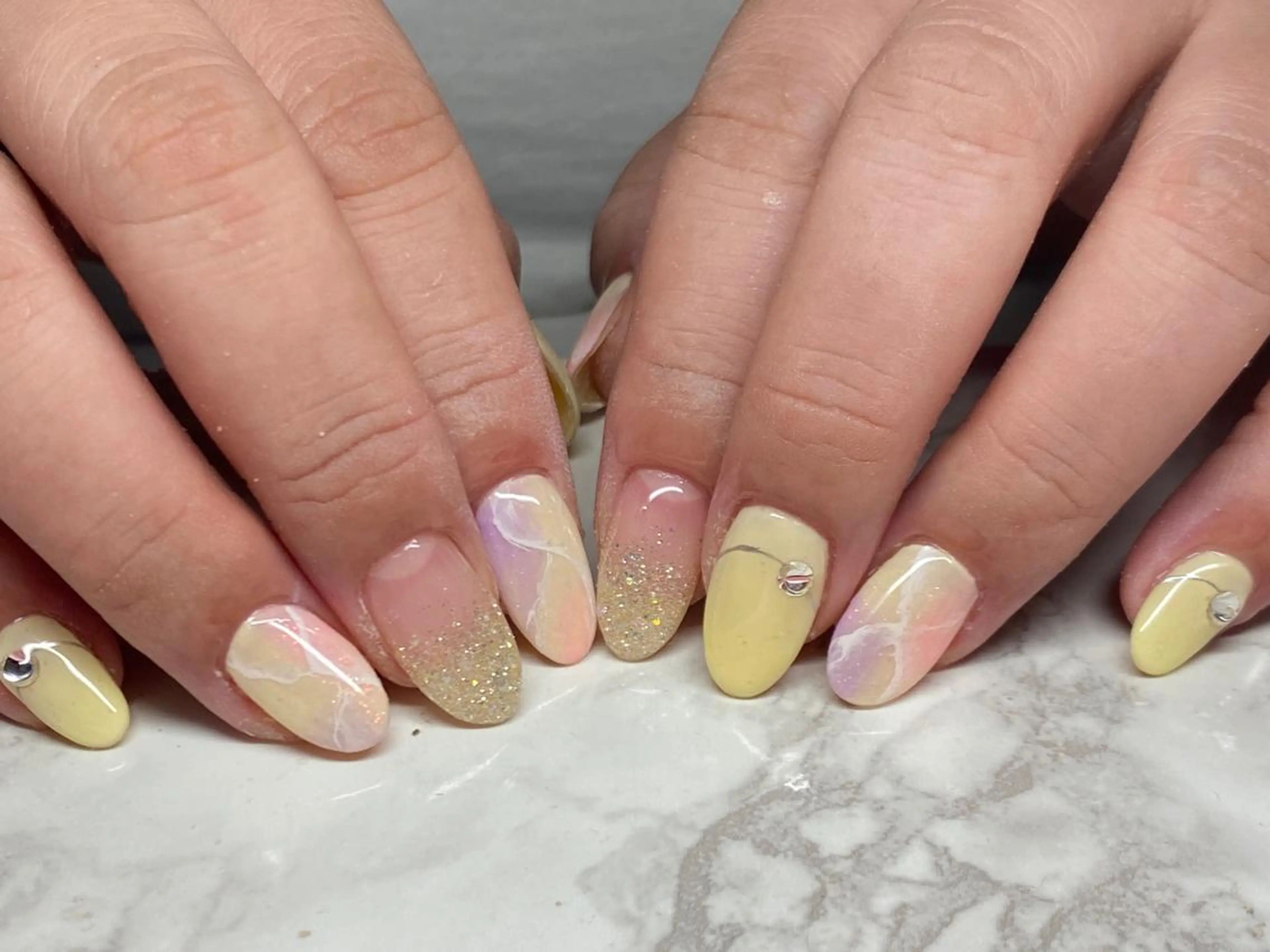 ミディアム ネイル Beauty Salon Luna所属・Beauty Salon Lunaのエステ・リラクイメージ