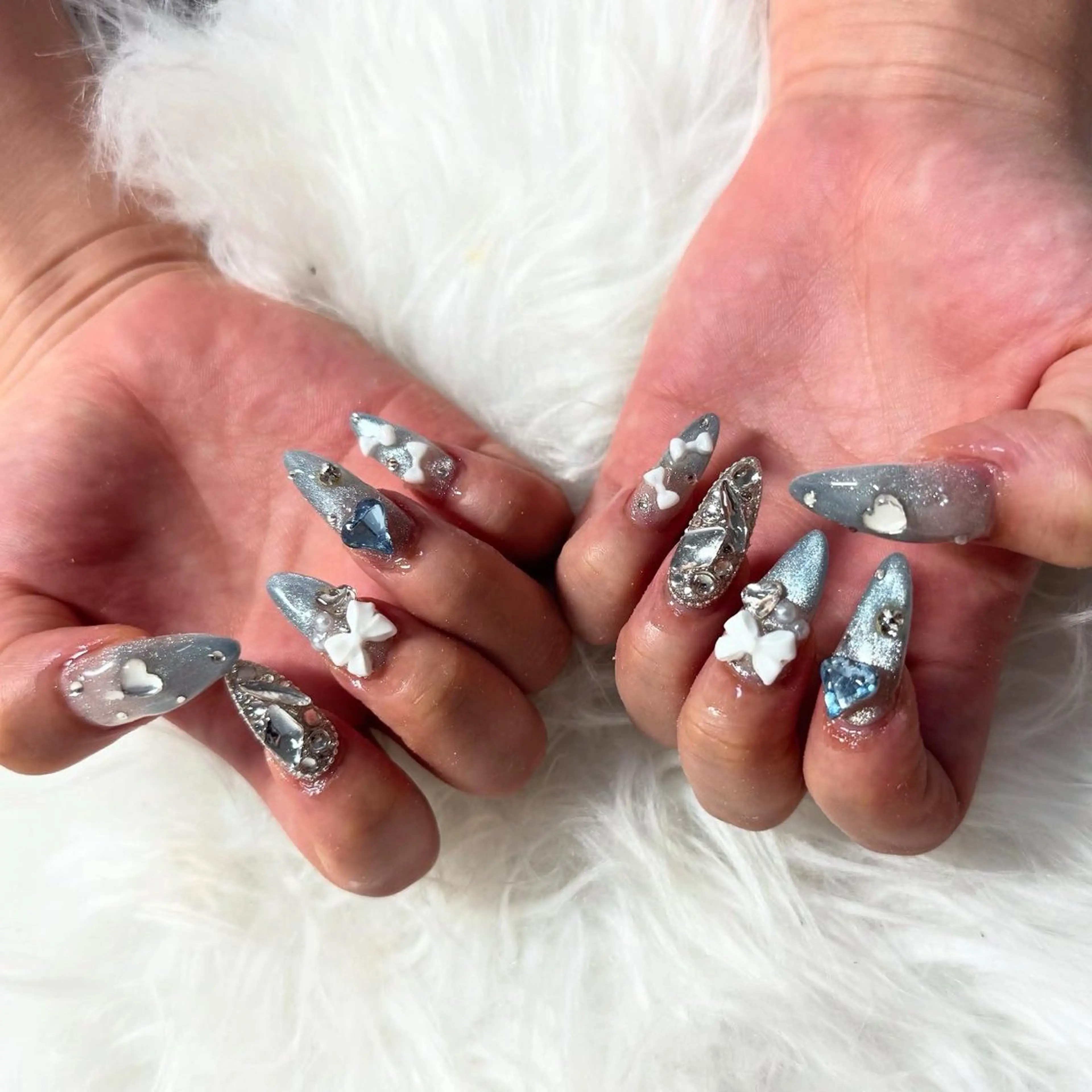 ロング ハンドネイル mao .のネイルデザイン