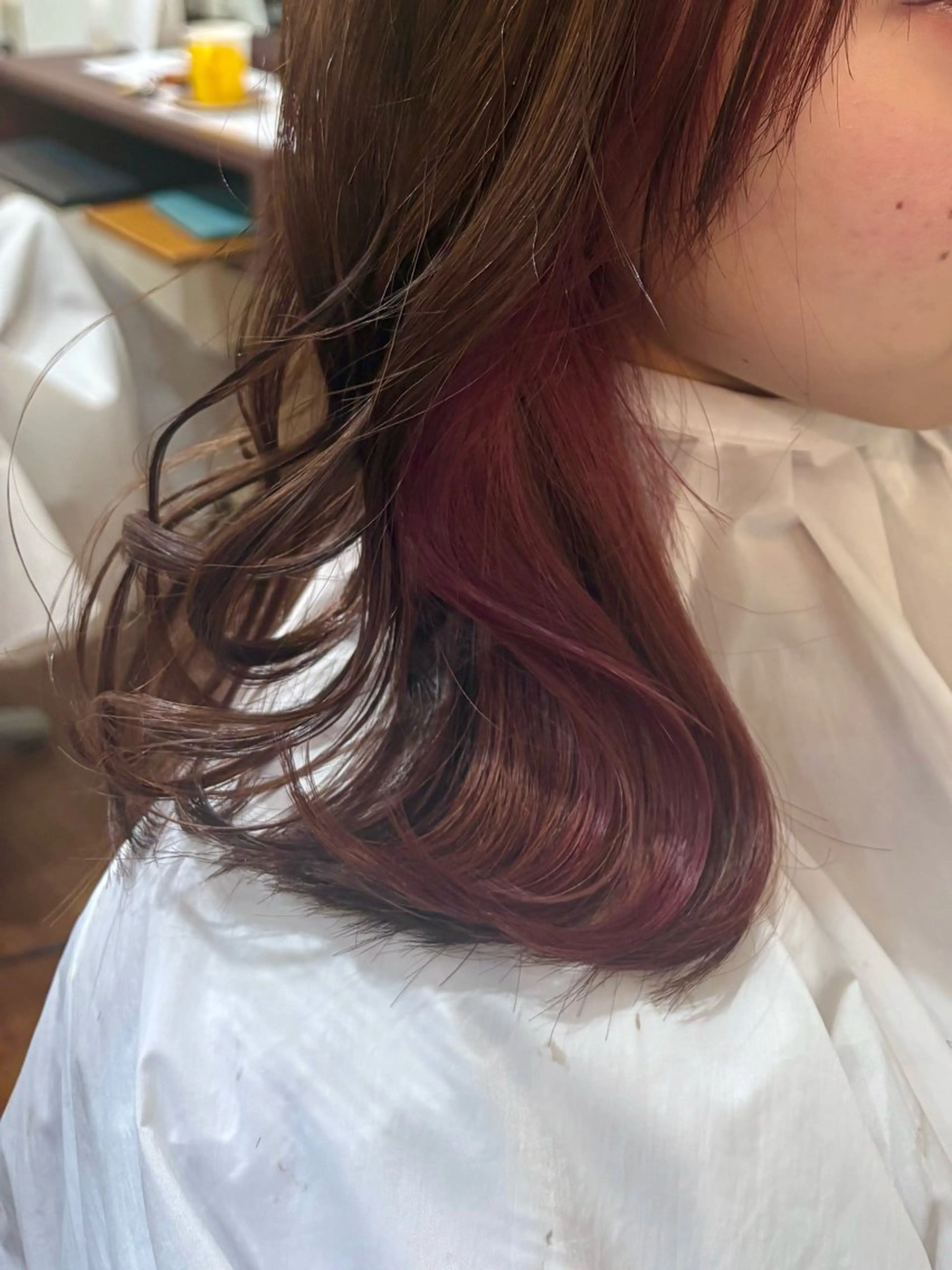ロング 赤み消しオリーブ特化 柔らか縮毛矯正🌷辻のヘアスタイル