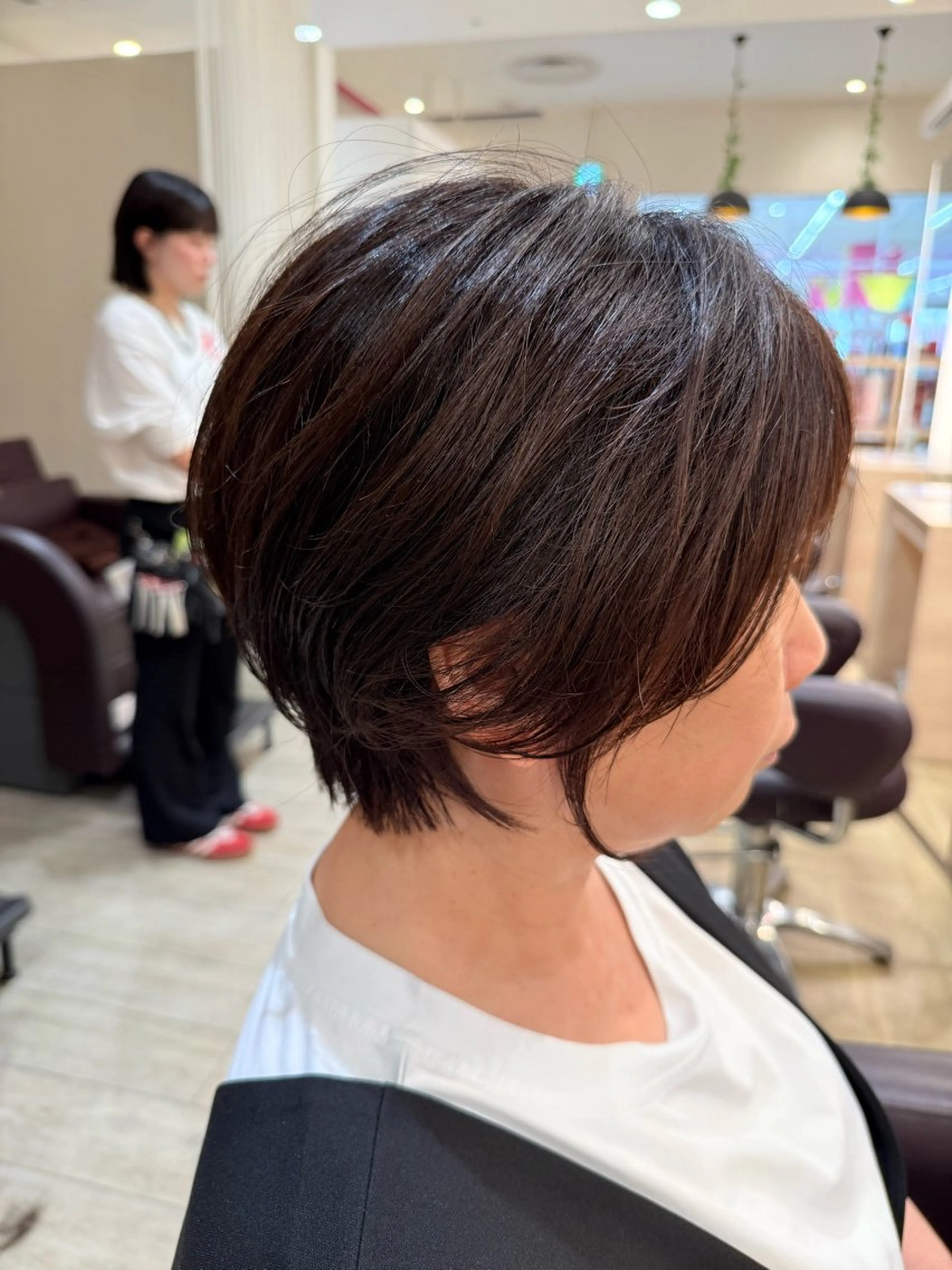 
![ショート パーマ 似合わせショート 鈴木豊のヘアスタイル