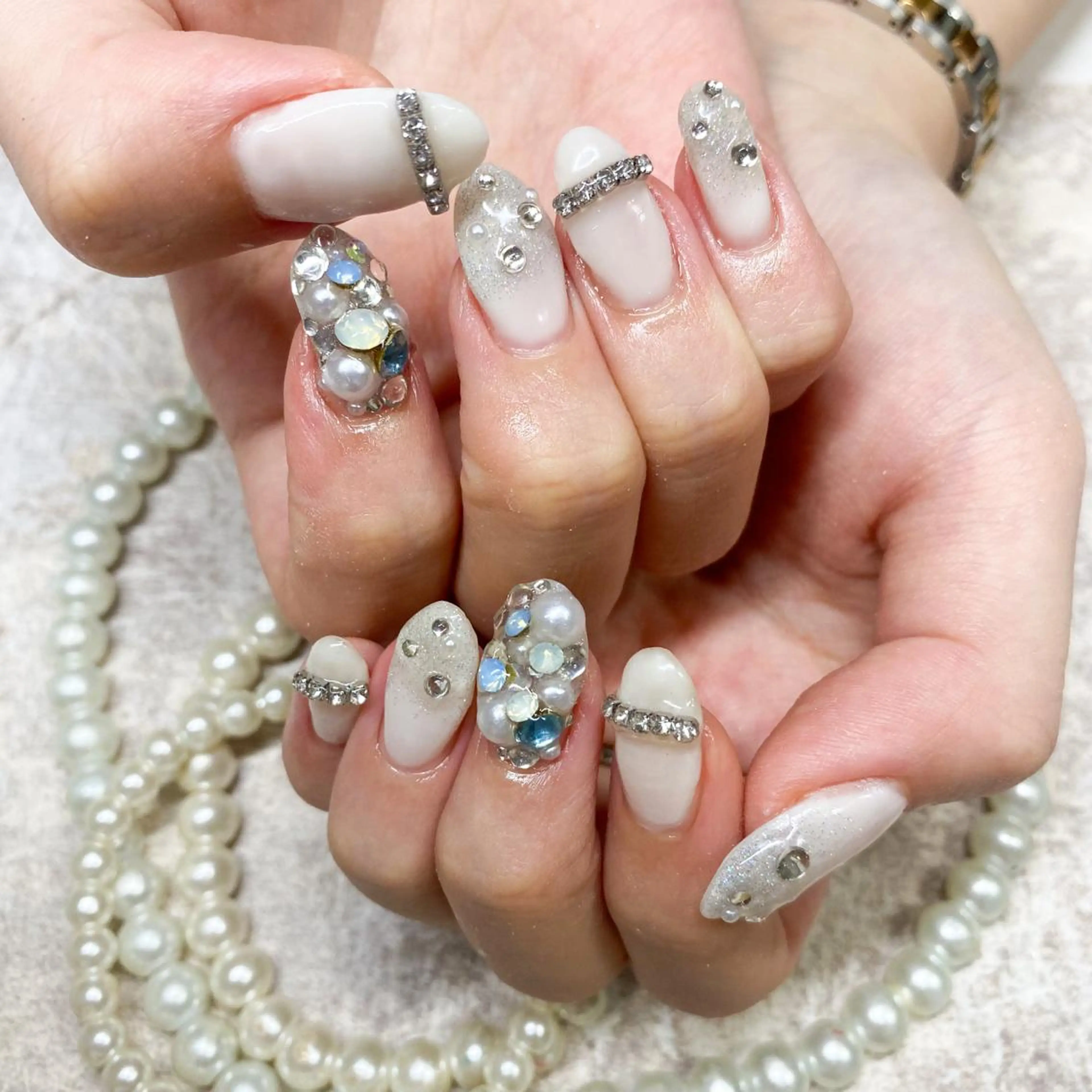 ネイル 持ち込み ハンドネイル ゴテゴテ💙ワンホン リオナのネイルデザイン