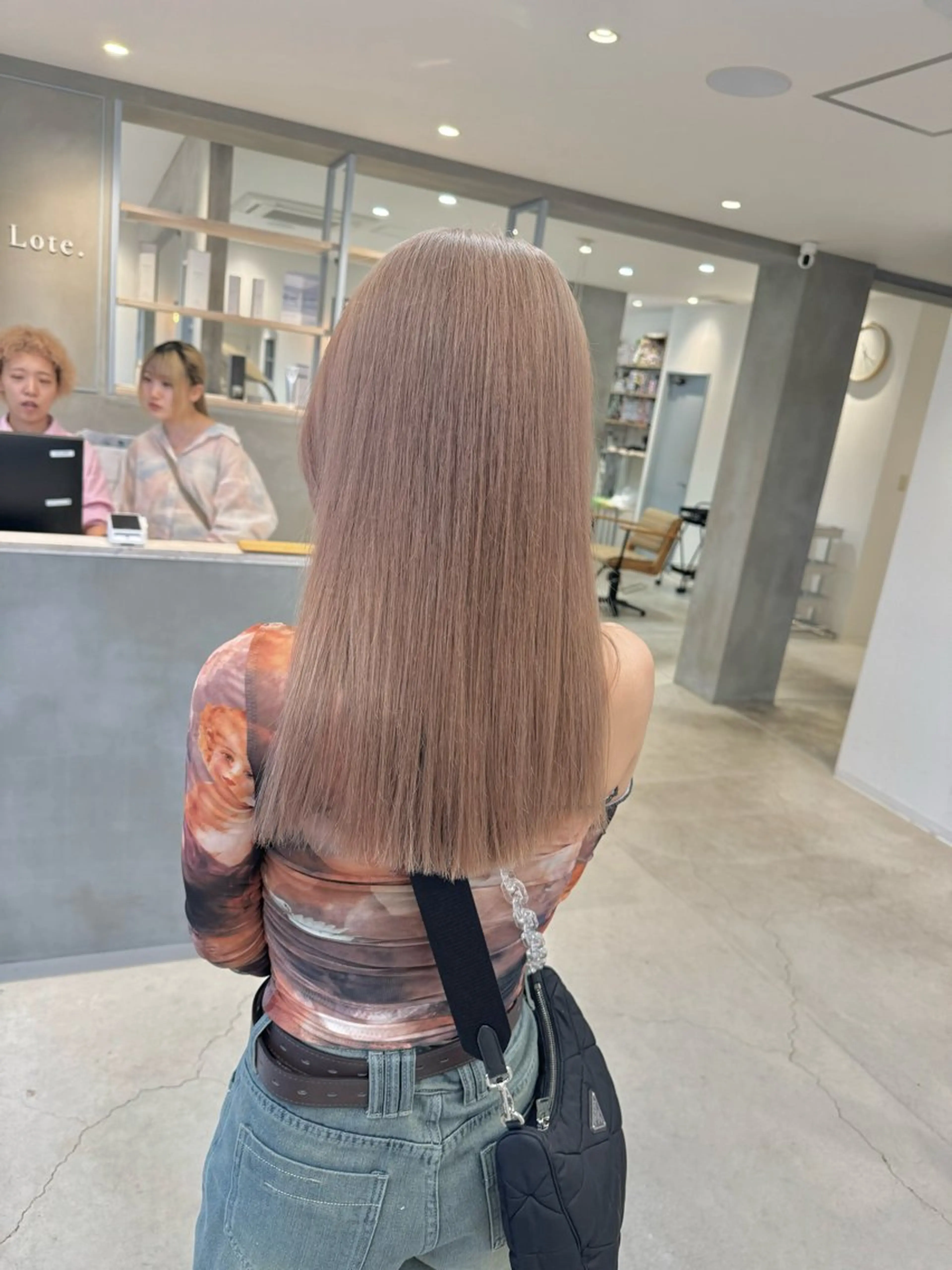 ロング カラー ヘアカラー ukyo/カラー/ ブリーチ/ハイライトのヘアスタイル