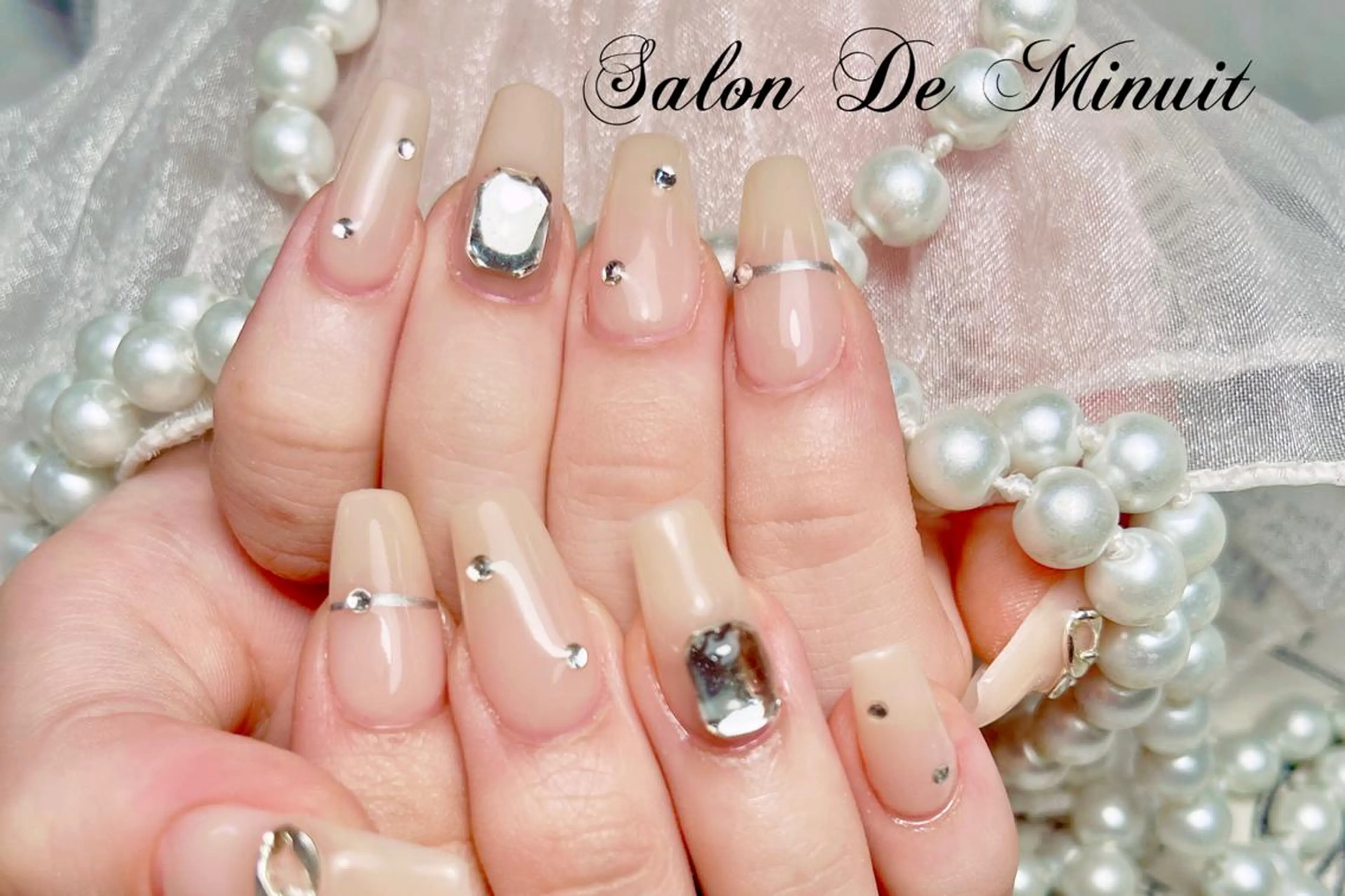 ネイル ハンドネイル ハンドケア Momo 🤍のネイルデザイン