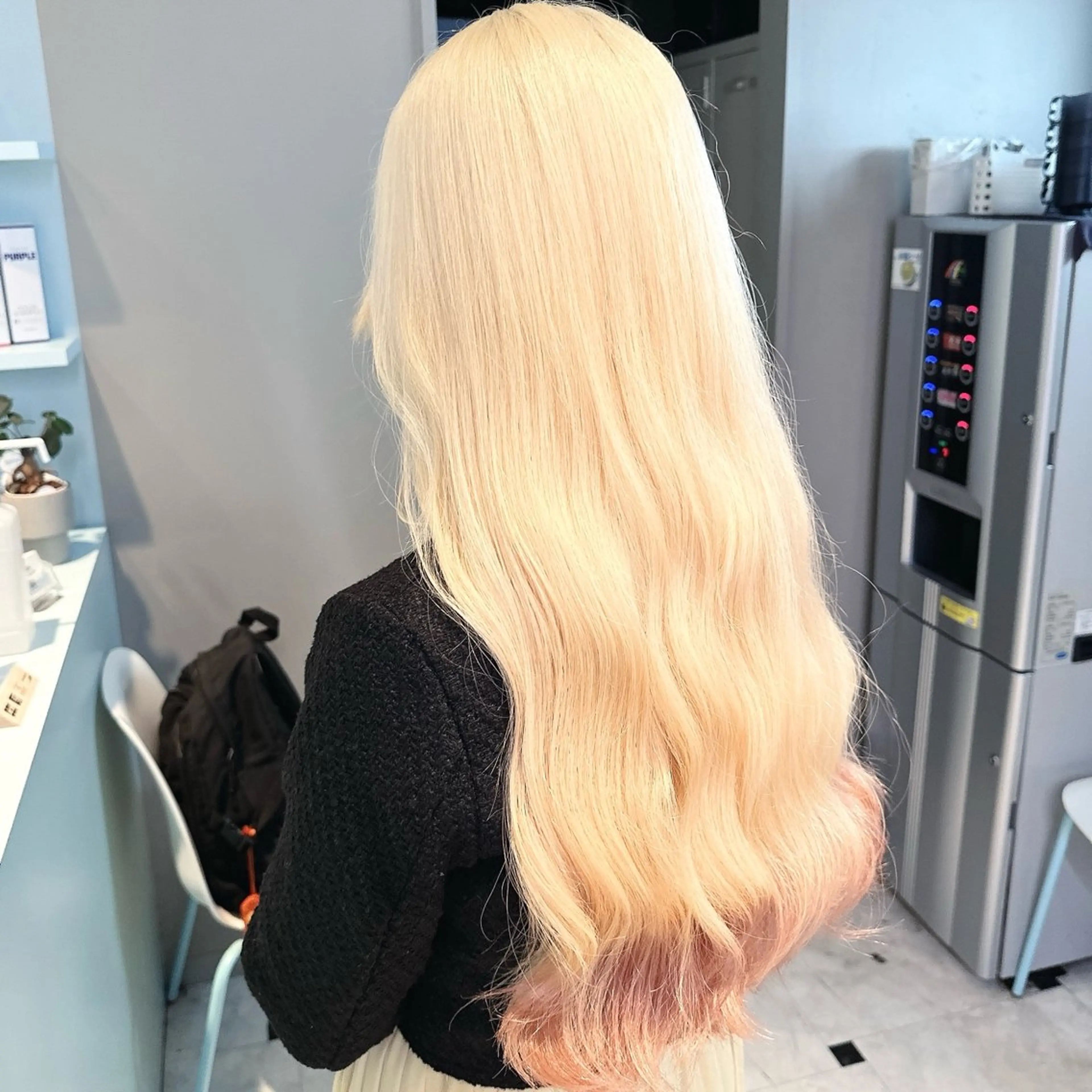 ロング カラー ハイトーン/韓国 レイヤー/るか🎀のヘアスタイル