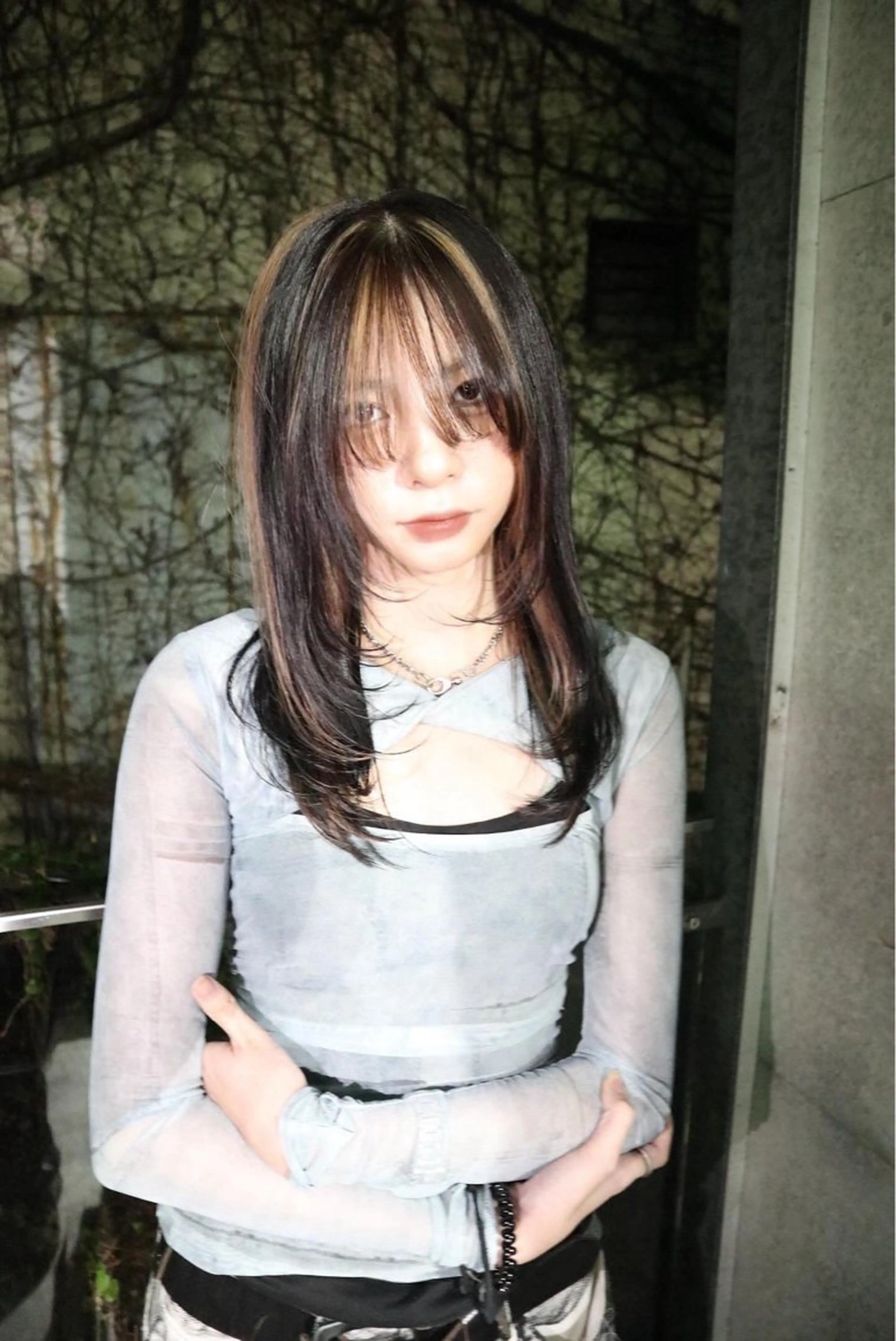 ロング ✴︎TO-MA✴︎ レッドカラー/透明感のヘアスタイル