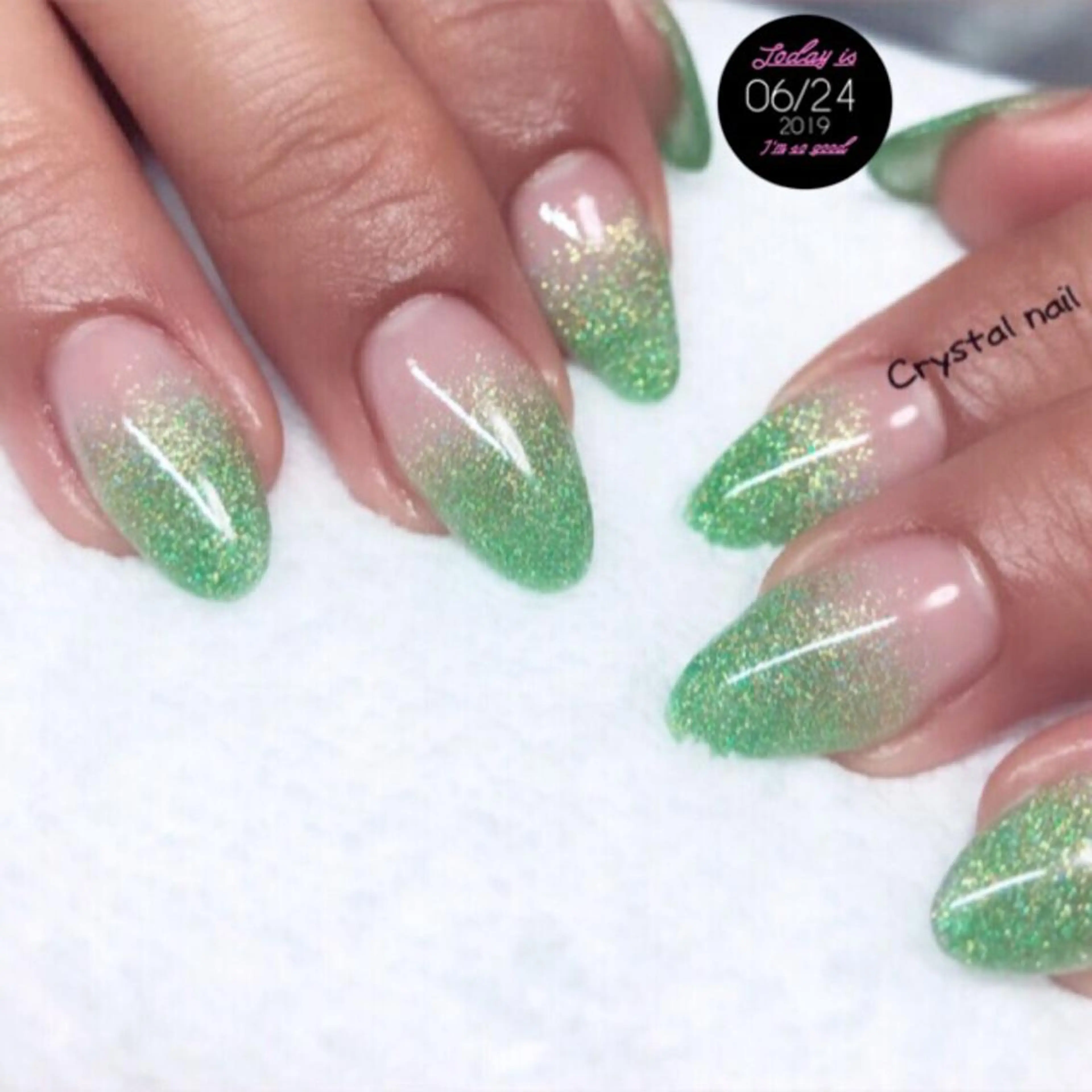 ネイル ラメ(グリッター) ラメグラデーション ハンドネイル SCENERY NAILのネイルデザイン