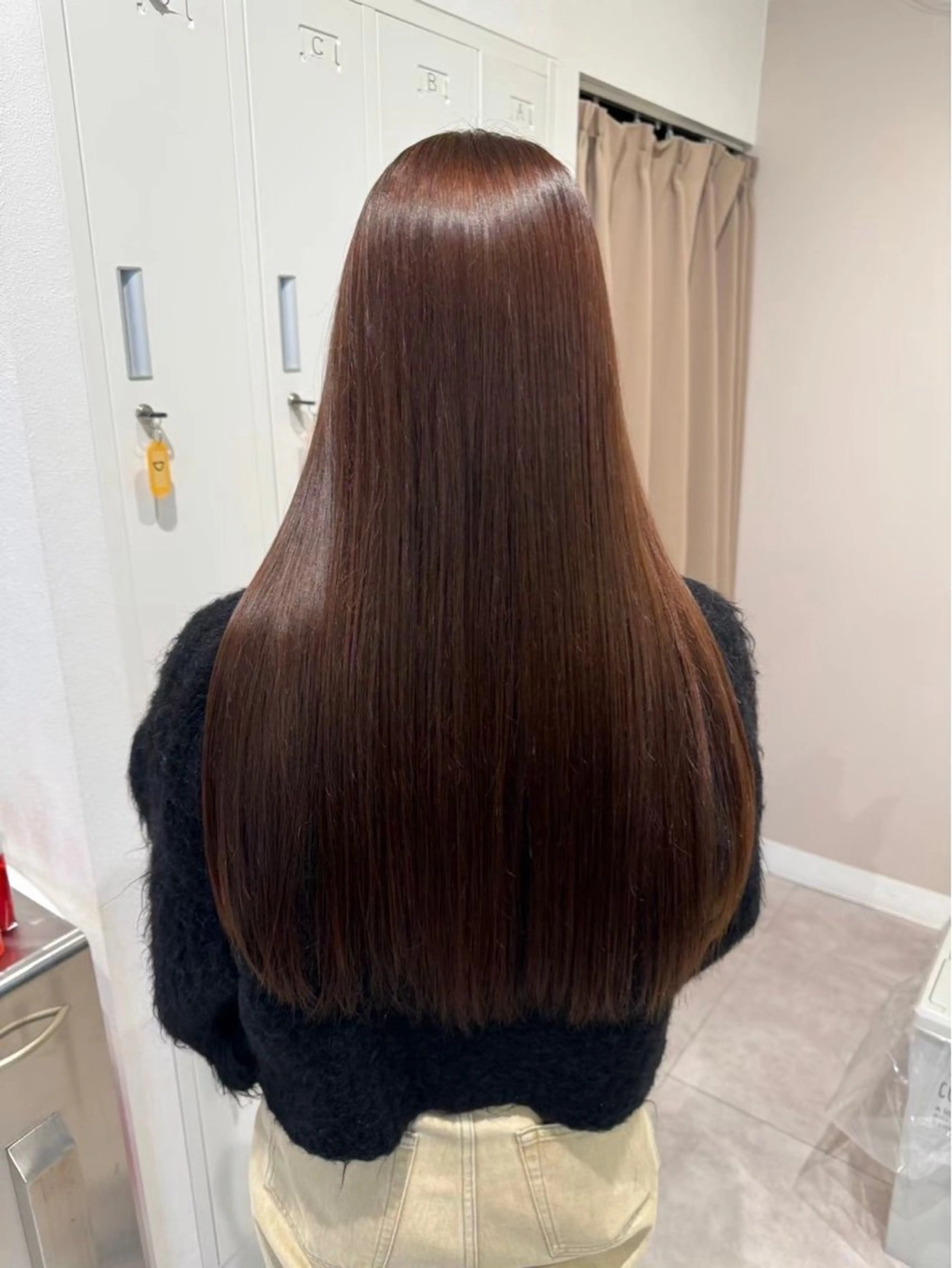 ロング 白倉 仁奈のヘアスタイル