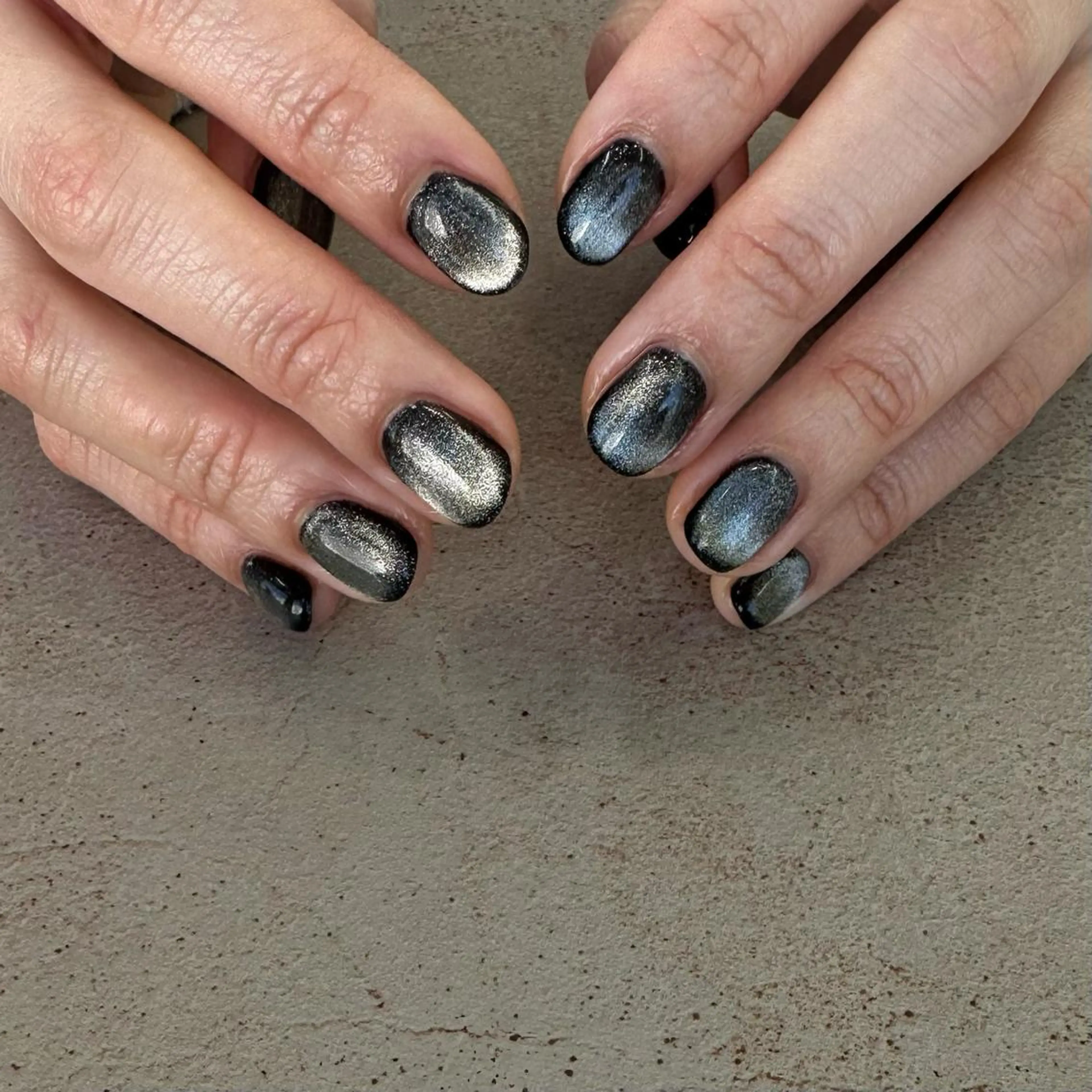 ネイル フレンチネイル マグネットネイル ハンドネイル LIEN所属・Nakano Kanaのネイルデザイン