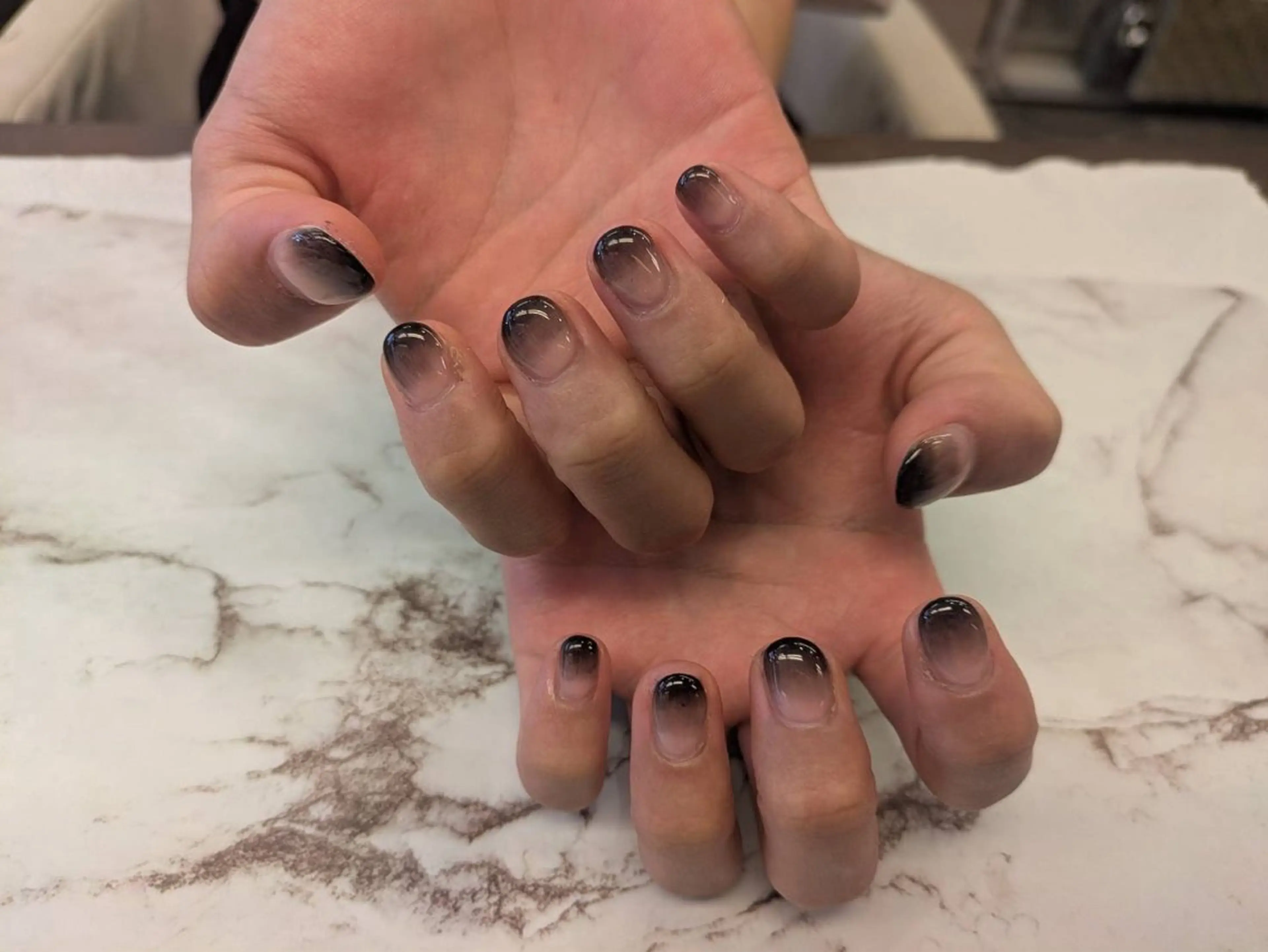 ネイル グラデーション 長谷部 華菜のネイルデザイン