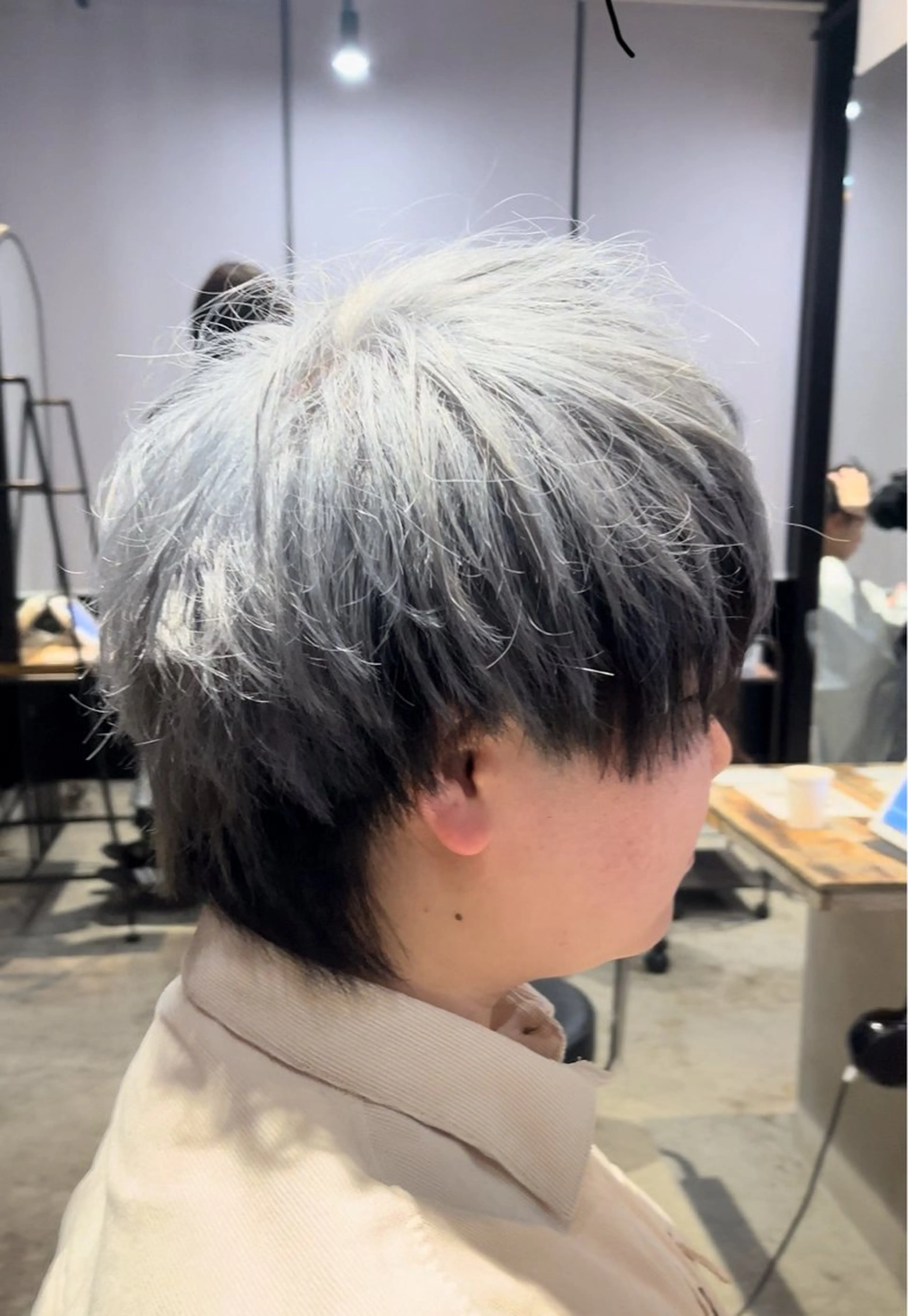 ショート カラー レイヤーカット/前髪 顔まわり/大田哲也のヘアスタイル