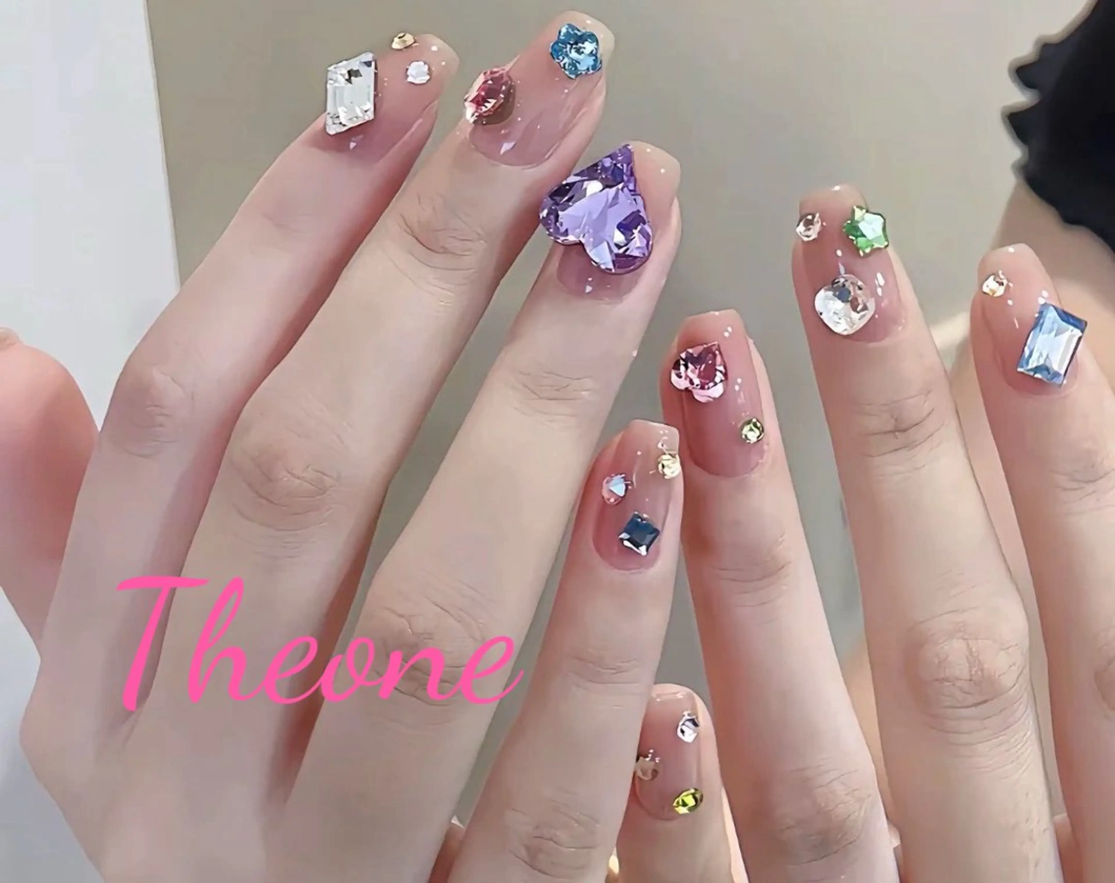 ネイル 内村 ミナのネイルデザイン