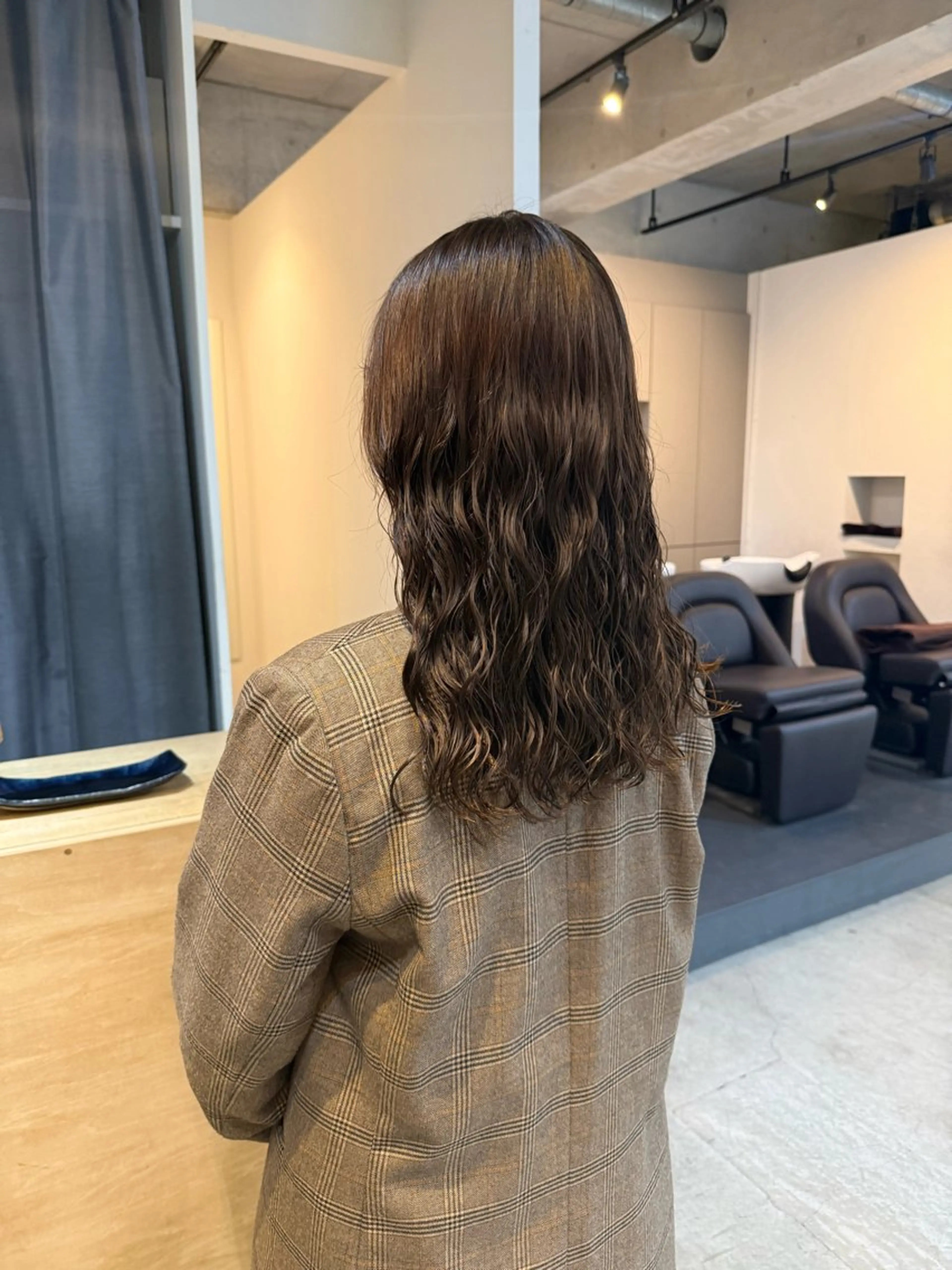 セミロング デジタルパーマ/ ウェーブパーマ/神野のヘアスタイル