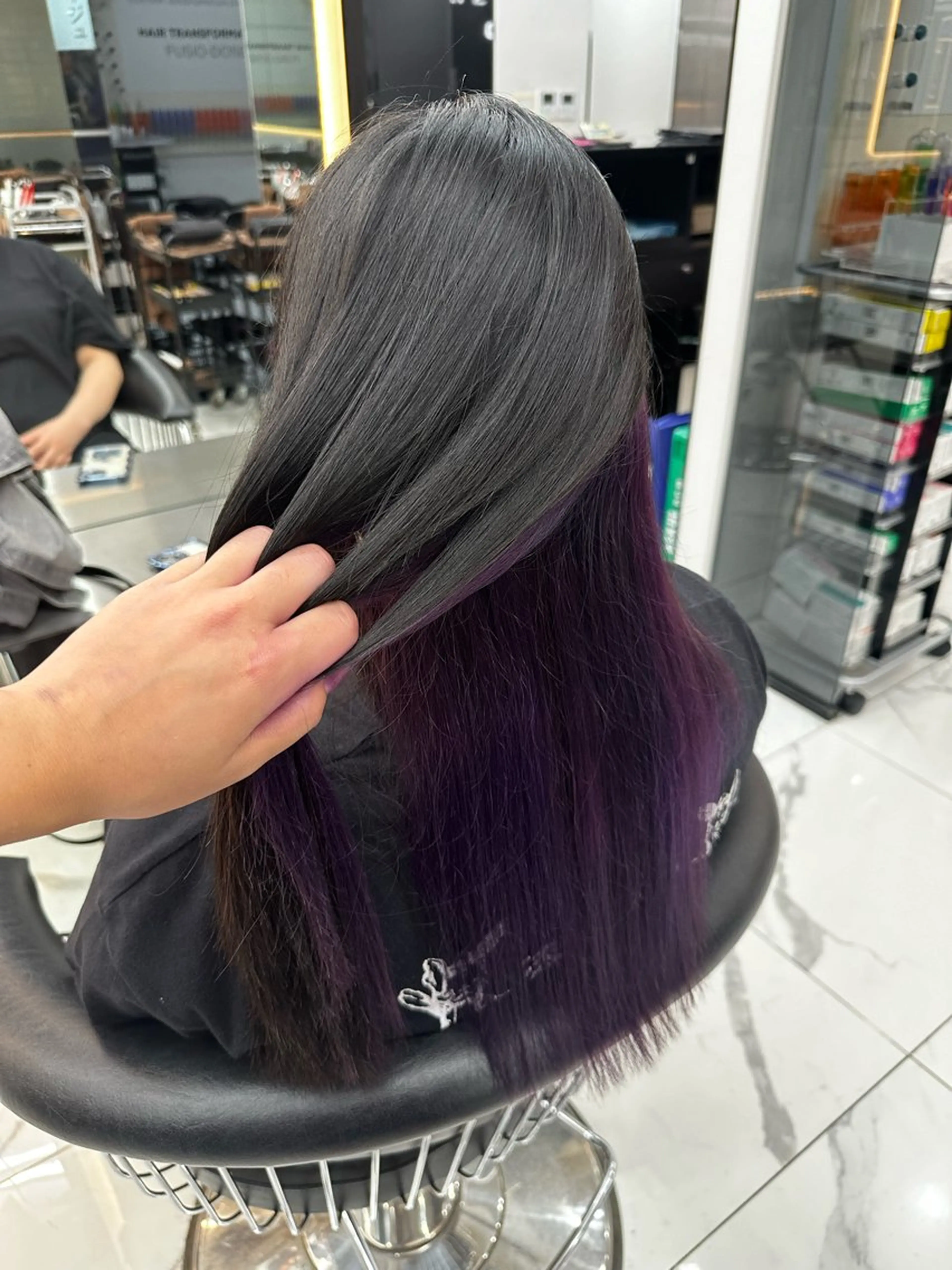 カラー ブリーチ インナーカラー ヘアカラー トリートメント 【Lapis 渋谷本店】りかのヘアスタイル