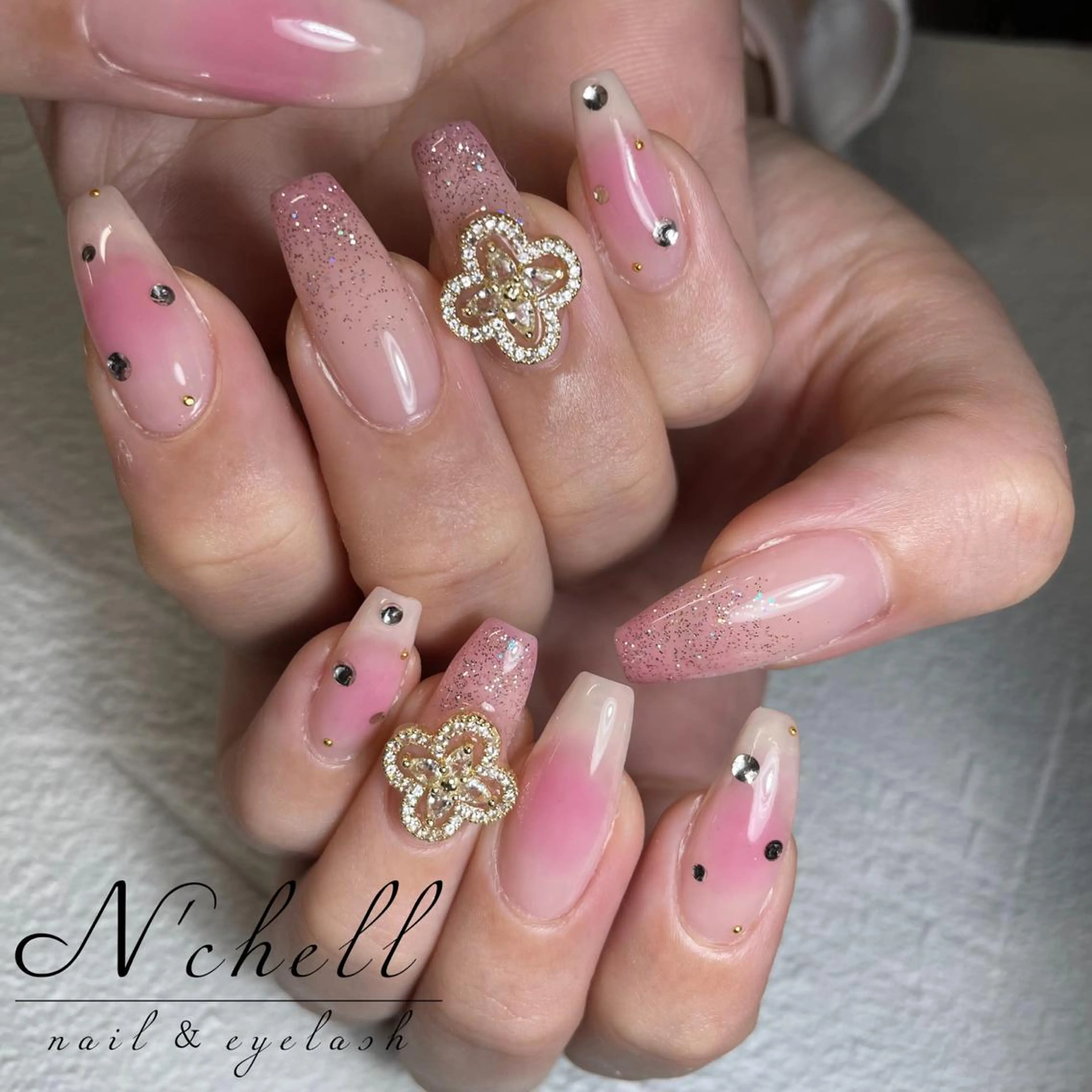 ネイル ハンドネイル Nailist Aoiのネイルデザイン