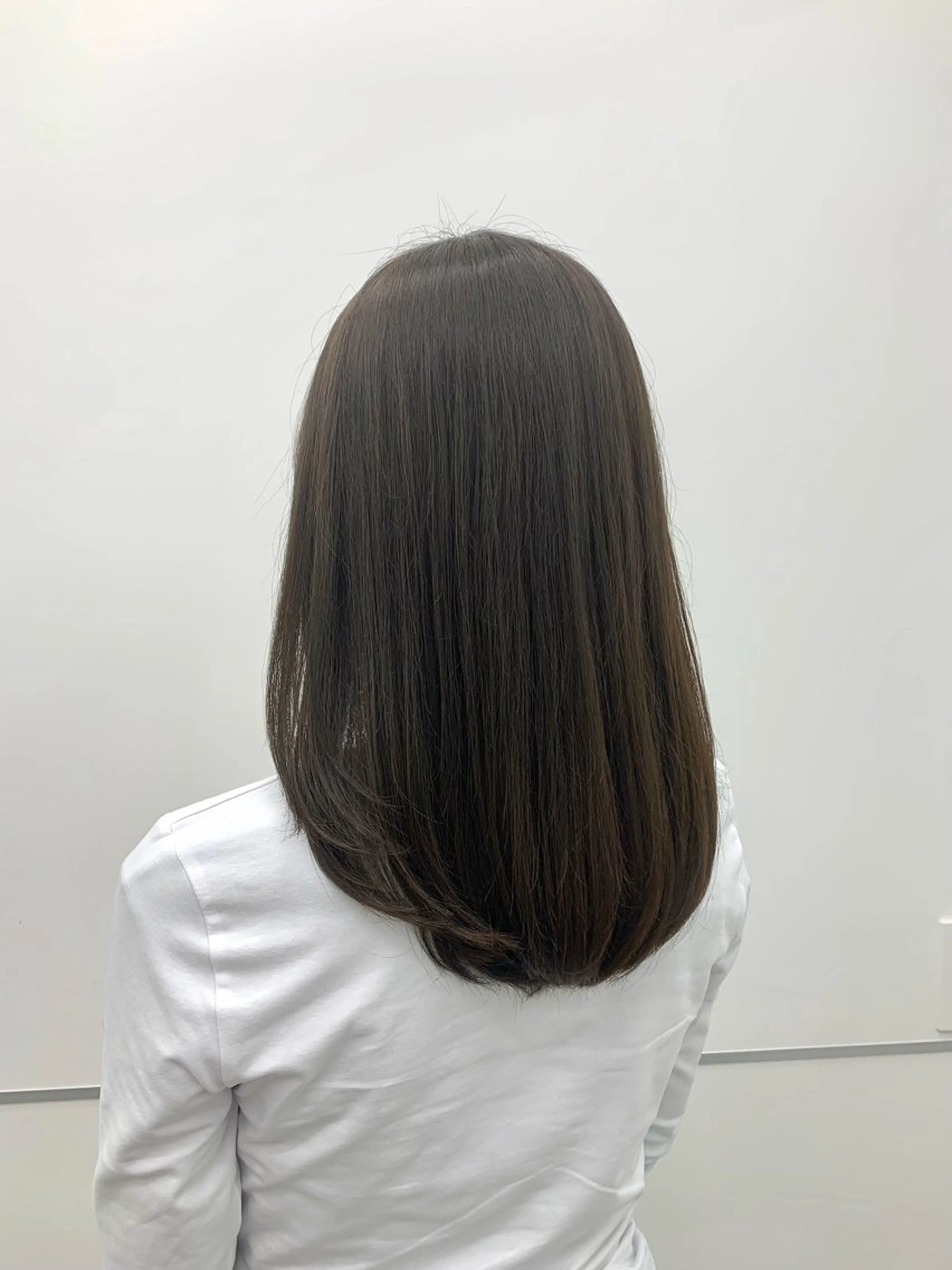 ミディアム カラー アッシュ アッシュグレー アッシュグレージュ グレージュ カット ヘアカラー ヘッドスパ 本格ヘッドスパ🌿 ×ヘア　佐藤のヘアスタイル
