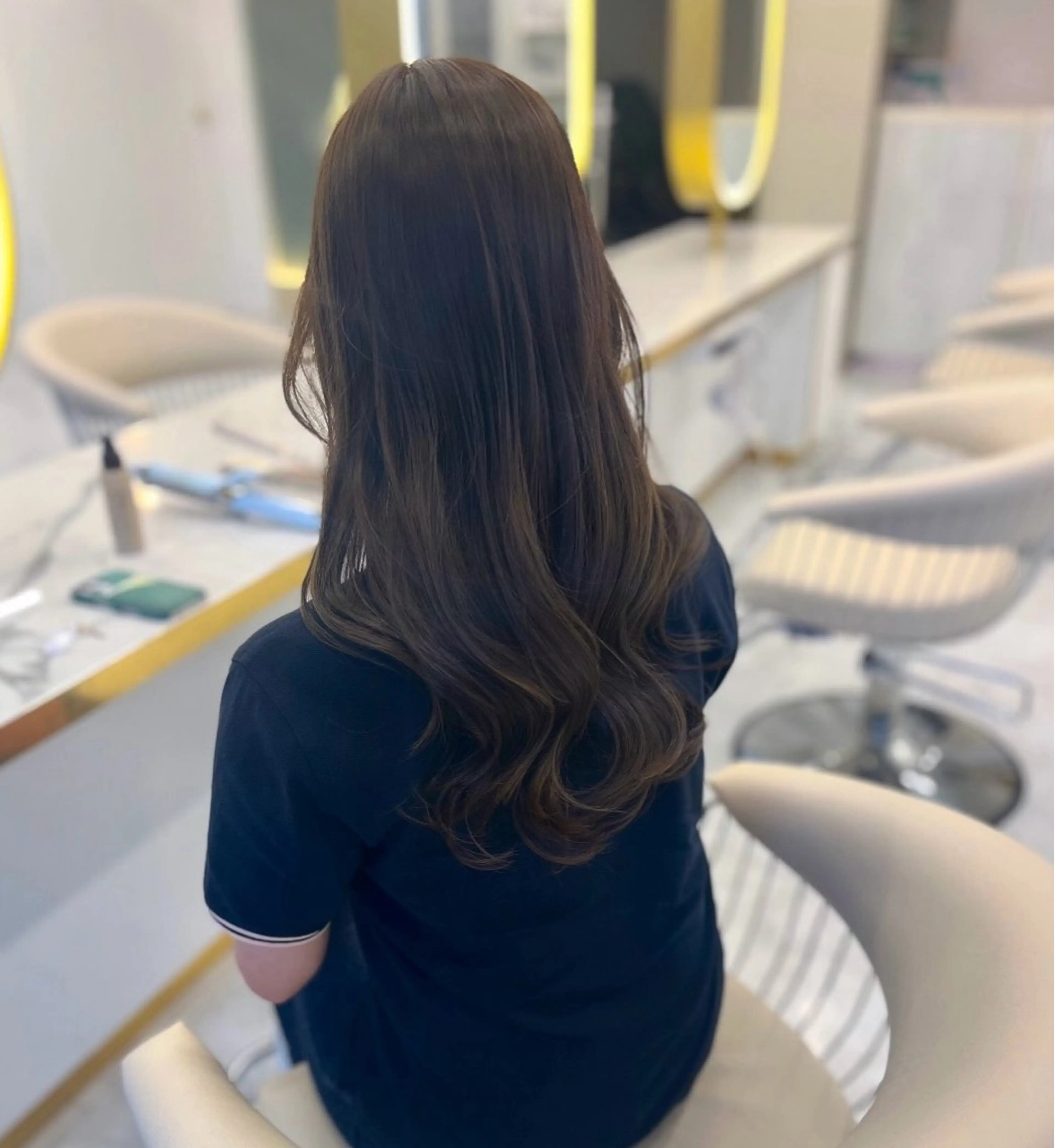 ロング NANAKA𝜗𝜚 〜vince〜のヘアスタイル