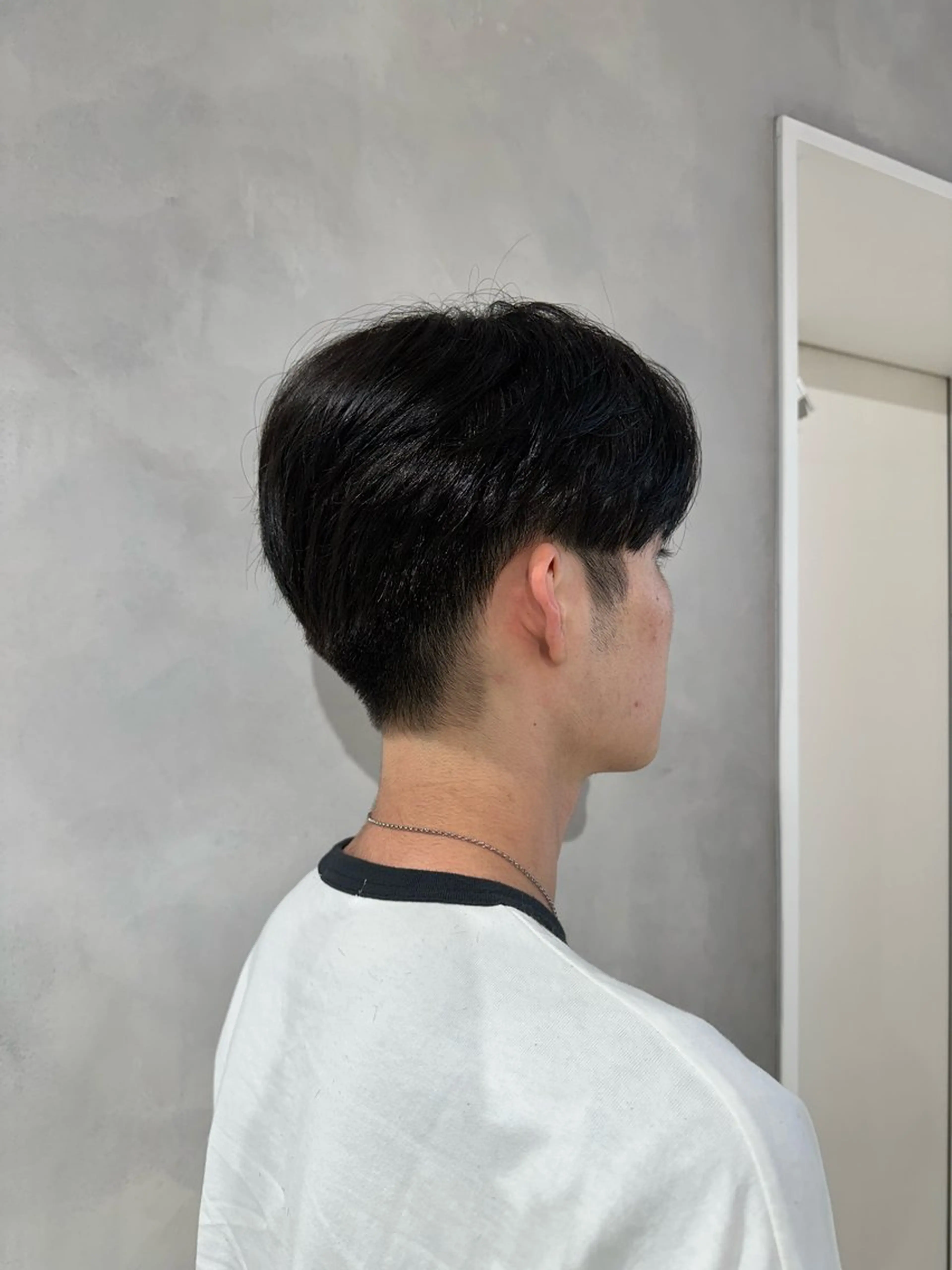 ショート メンズ 縮毛矯正 渋谷レイヤーカット/ 暖色艶カラー🩵高橋のヘアスタイル