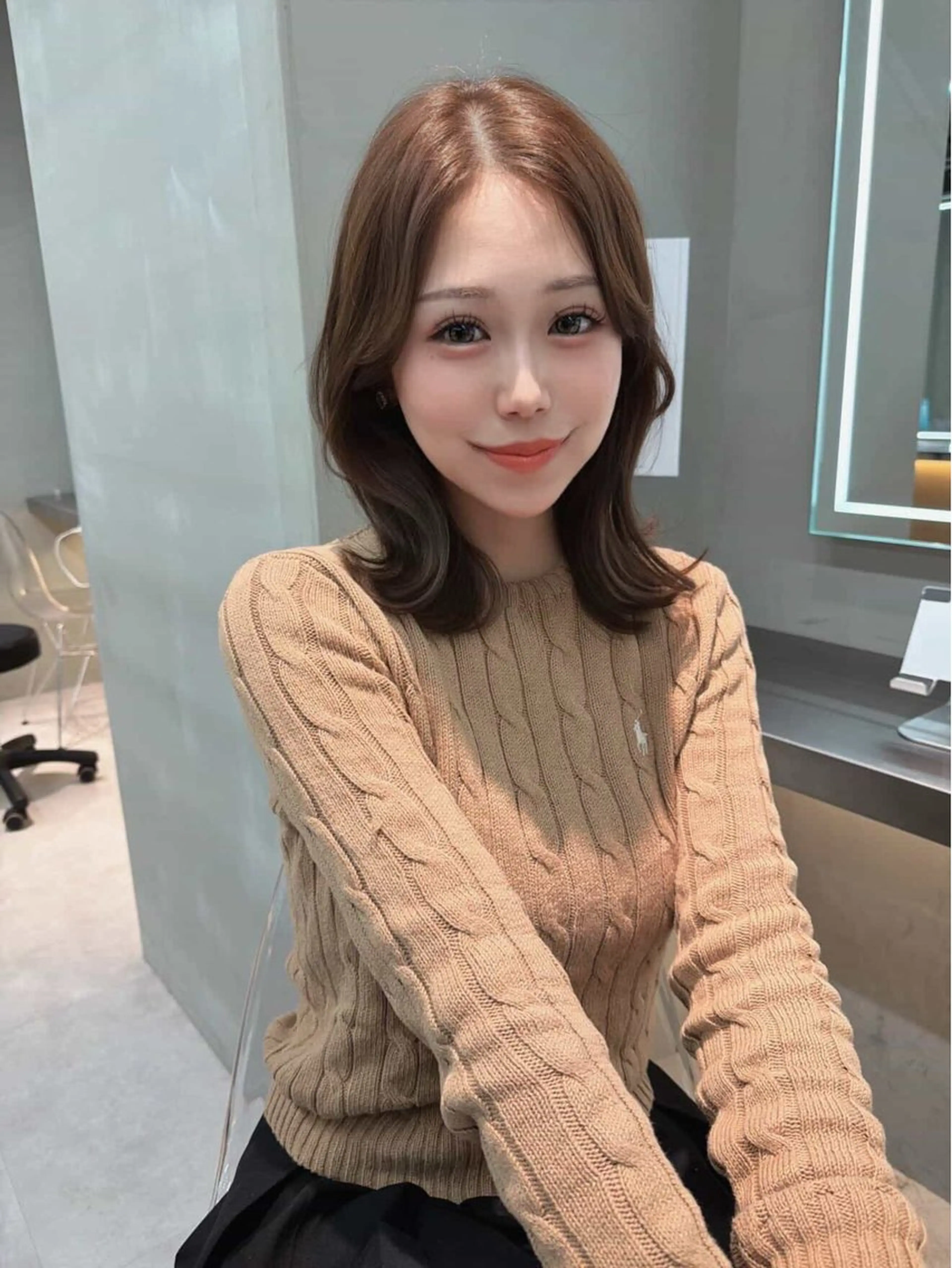 ミディアム 韓国ヘア/レイヤー Londエレンのヘアスタイル