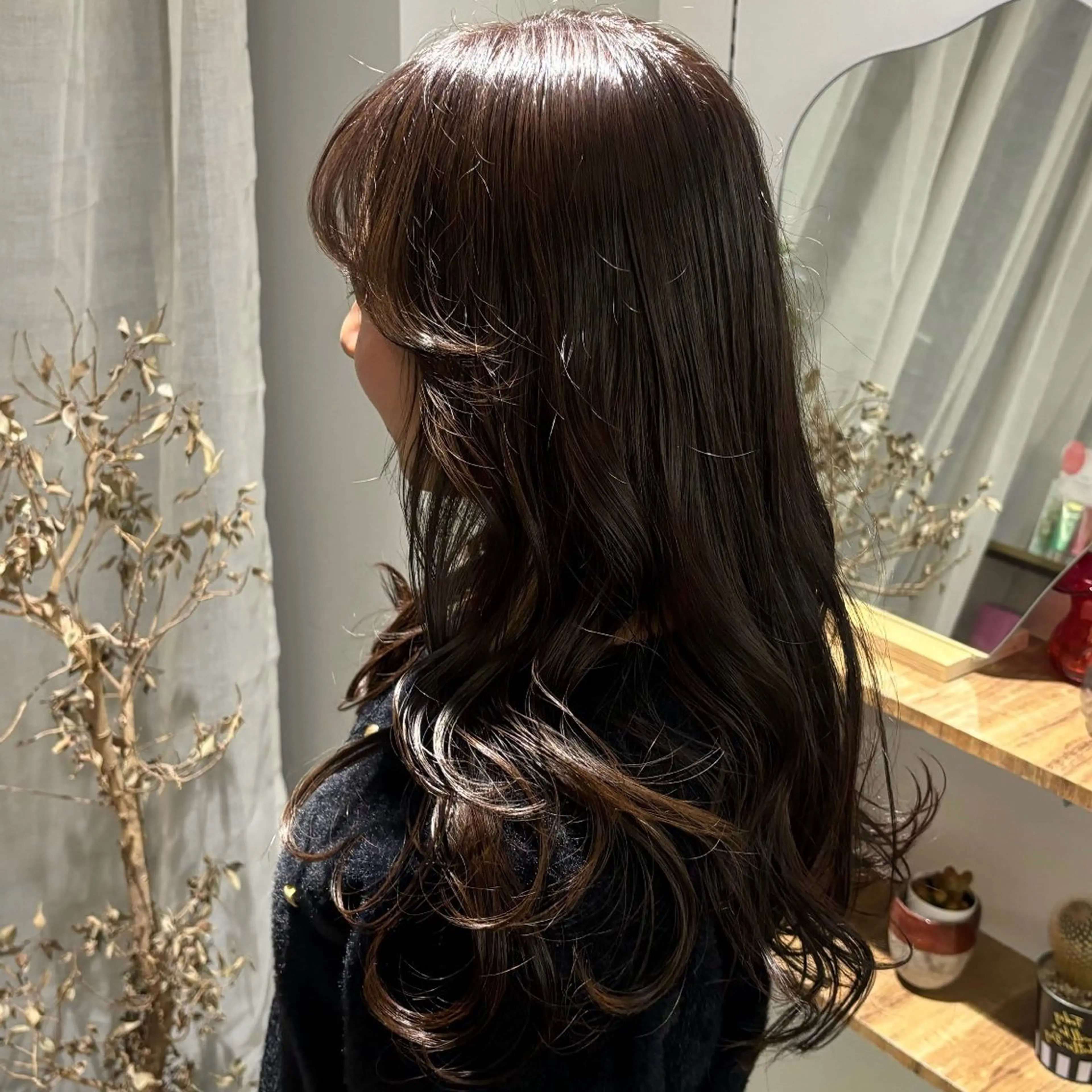 カラー cipre 桃和のヘアスタイル