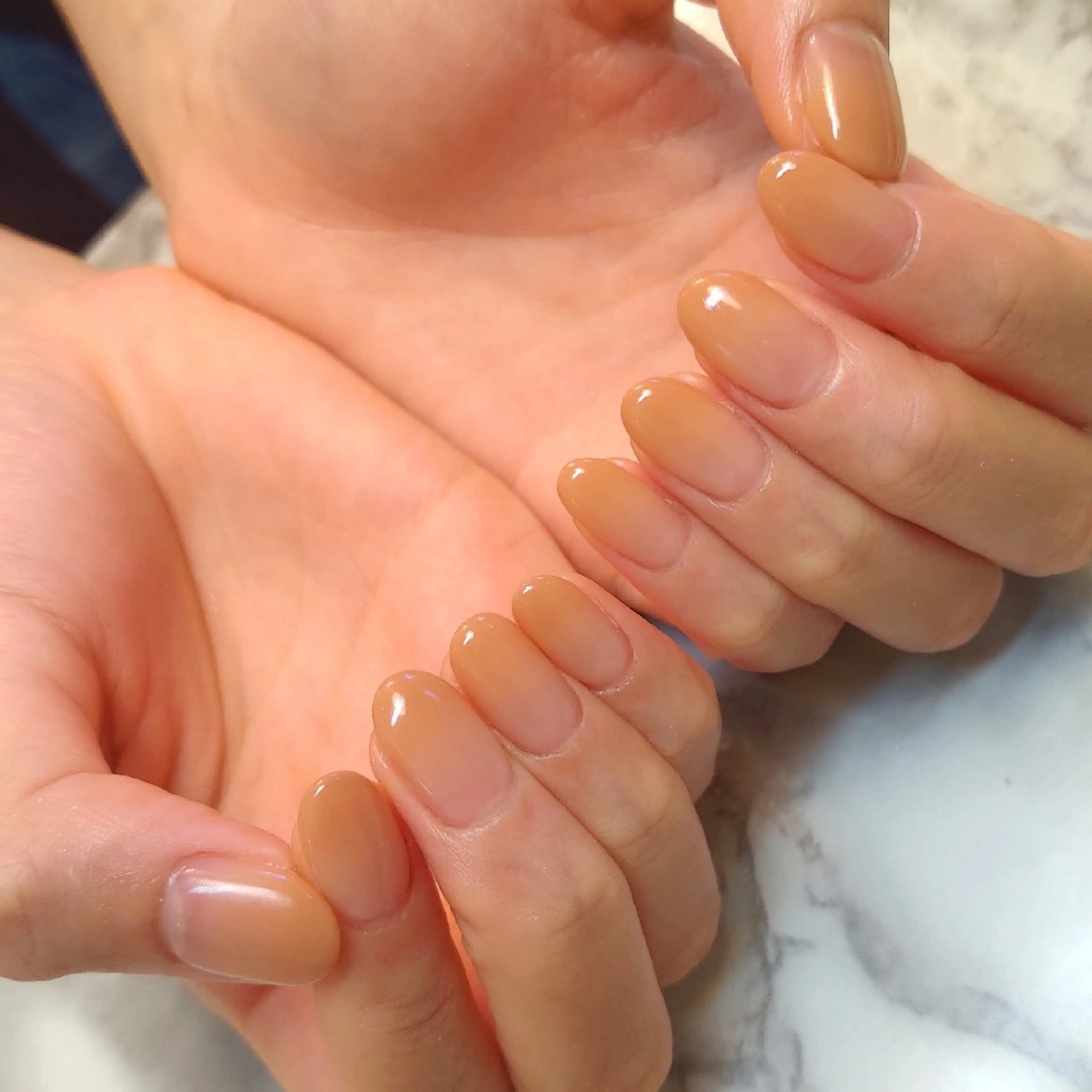 ネイル グラデーション ジェヌインネイル 河内のネイルデザイン