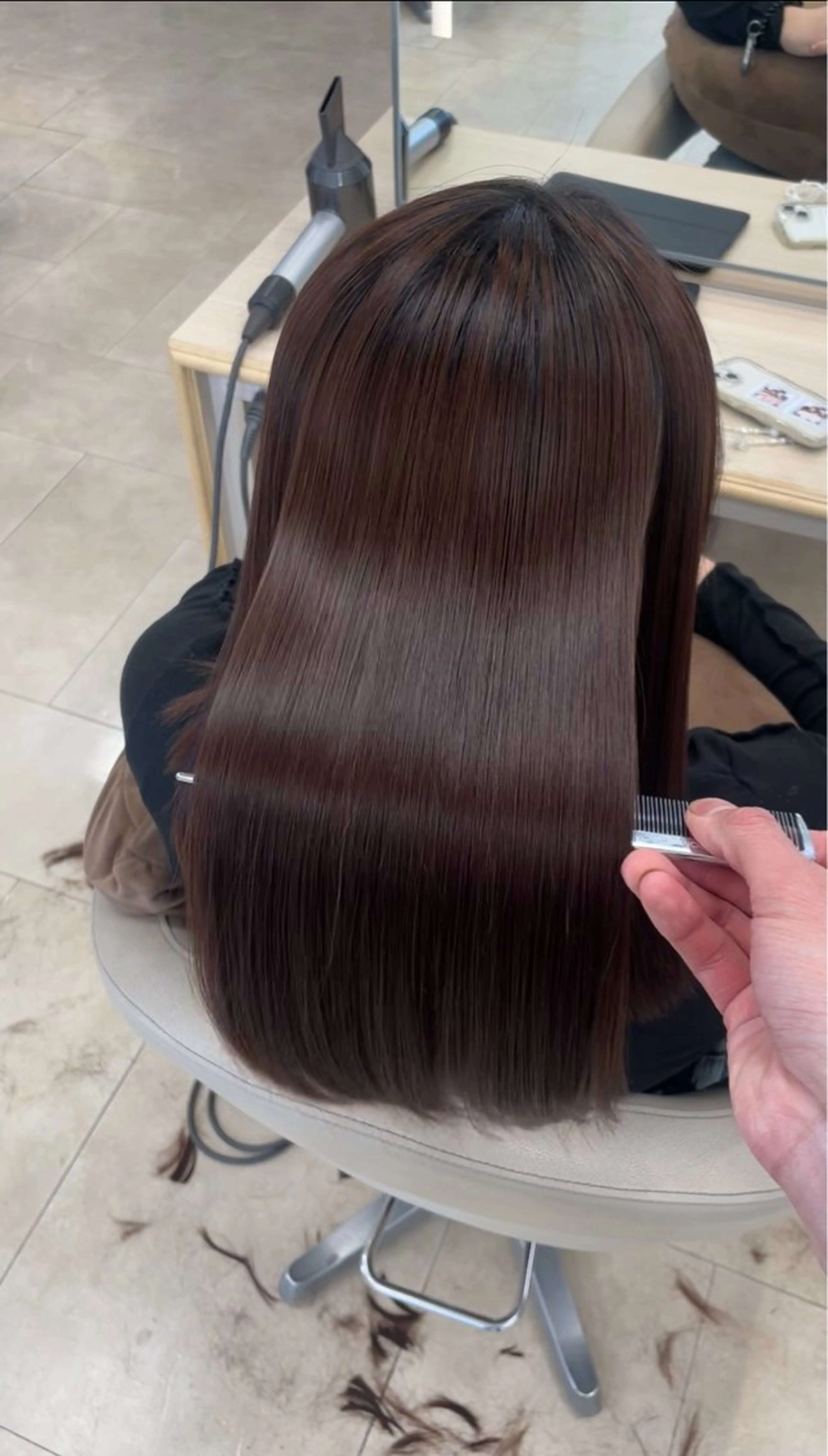 メンズ シャドウパーマ／骨格 矯正カット　トモキのヘアスタイル