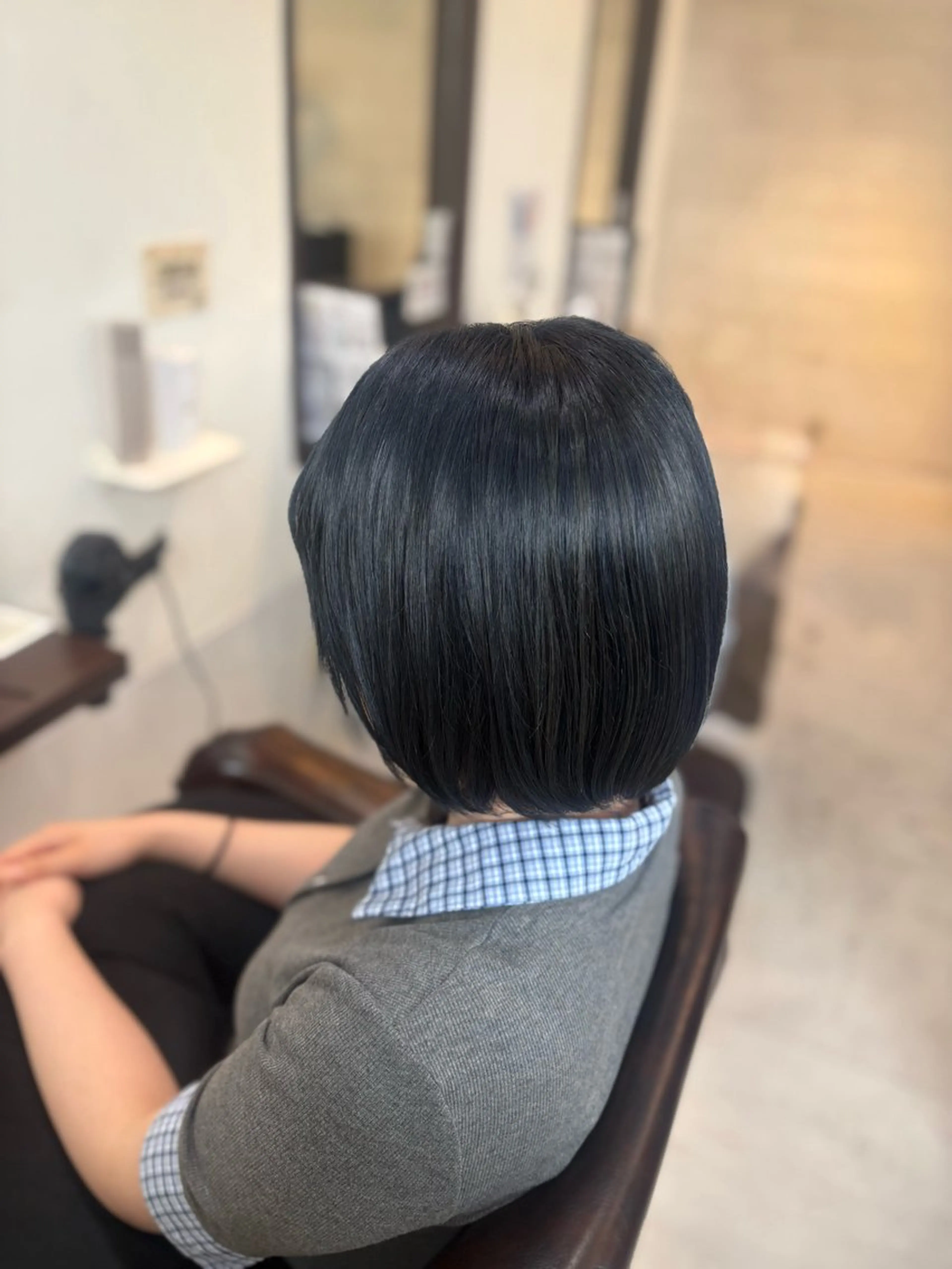 ショート カラー ブリーチ ヘアカラー AIRI /  eachのヘアスタイル