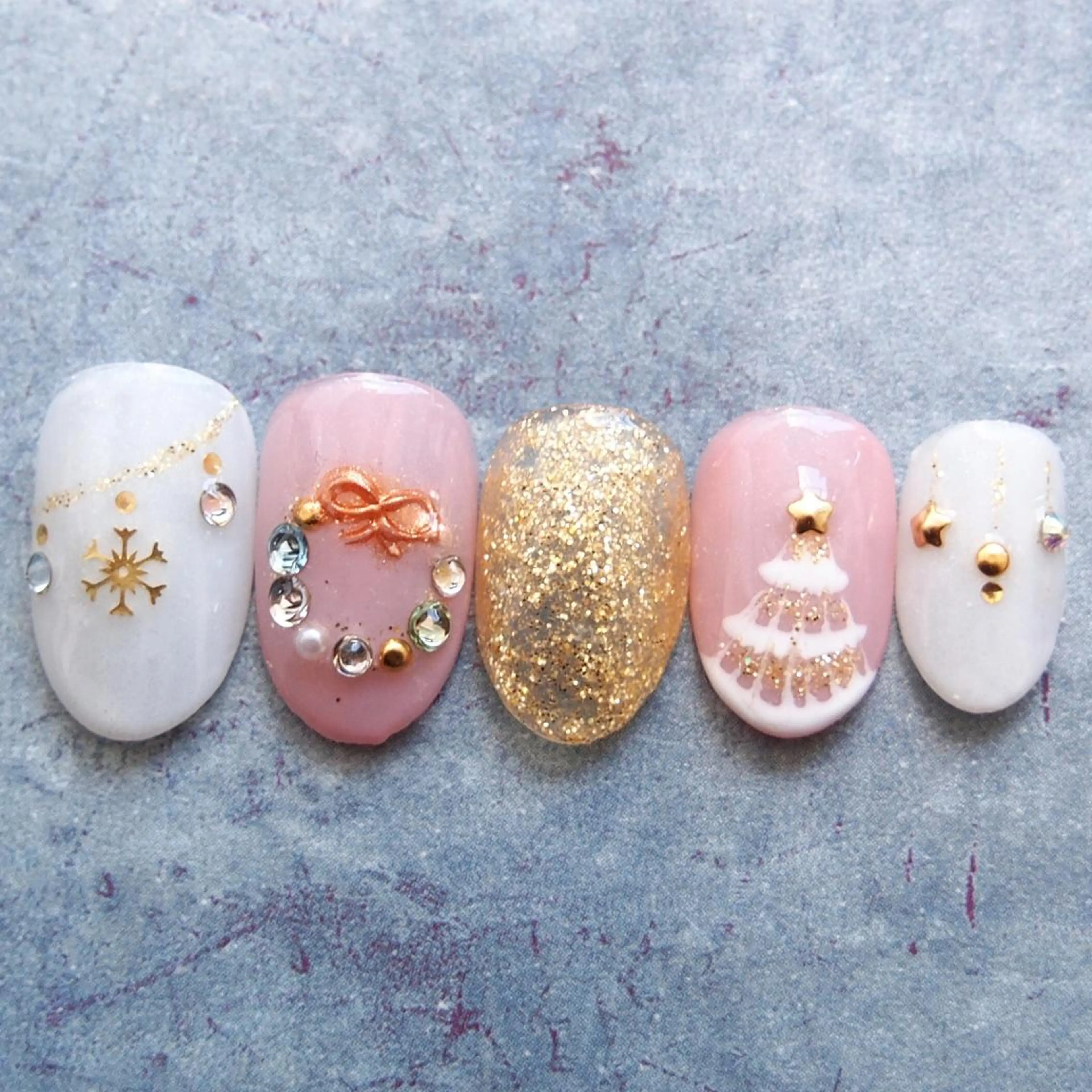 ネイル ハンドネイル 山田 麻衣のネイルデザイン