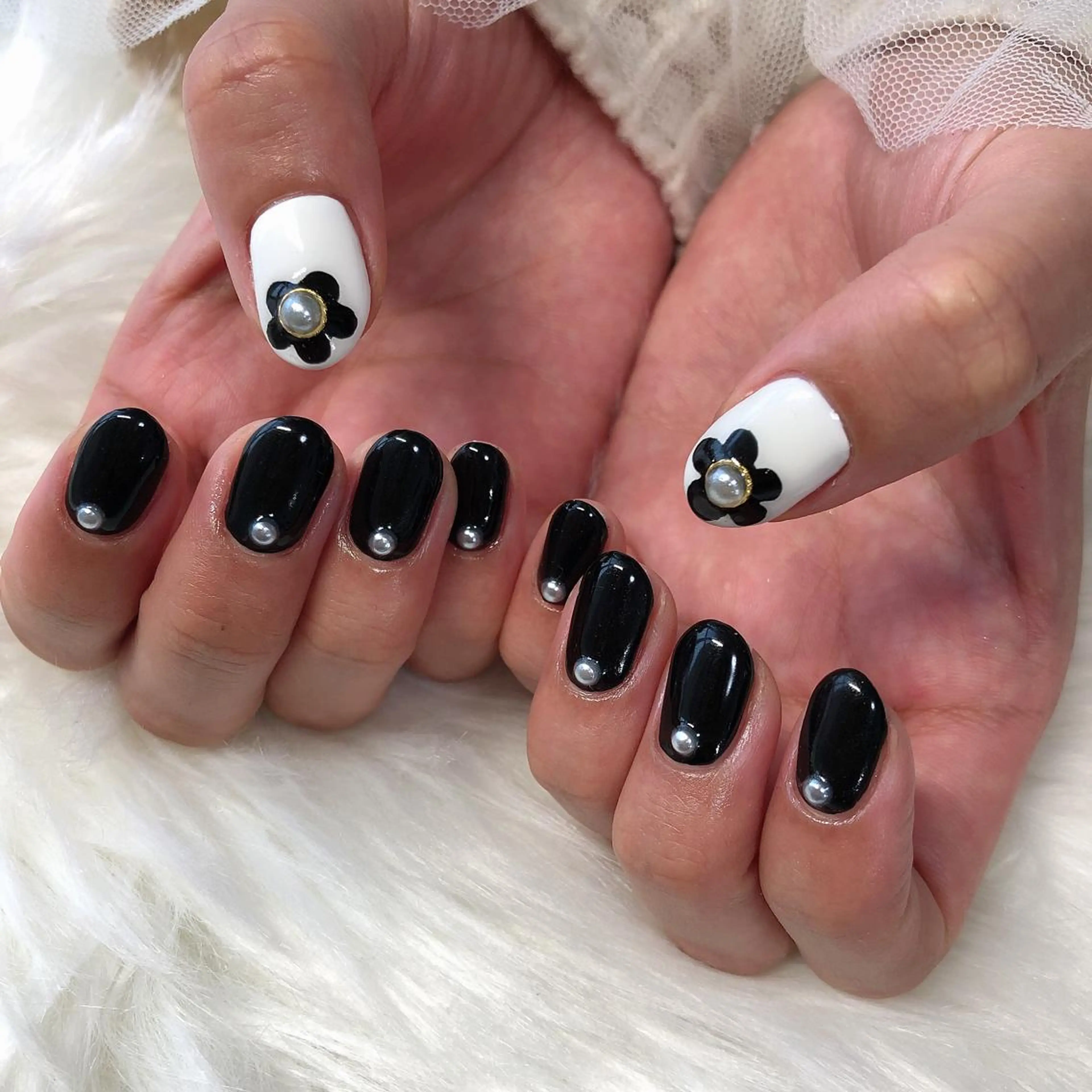 ネイル ハンドネイル 西岡 杏のネイルデザイン