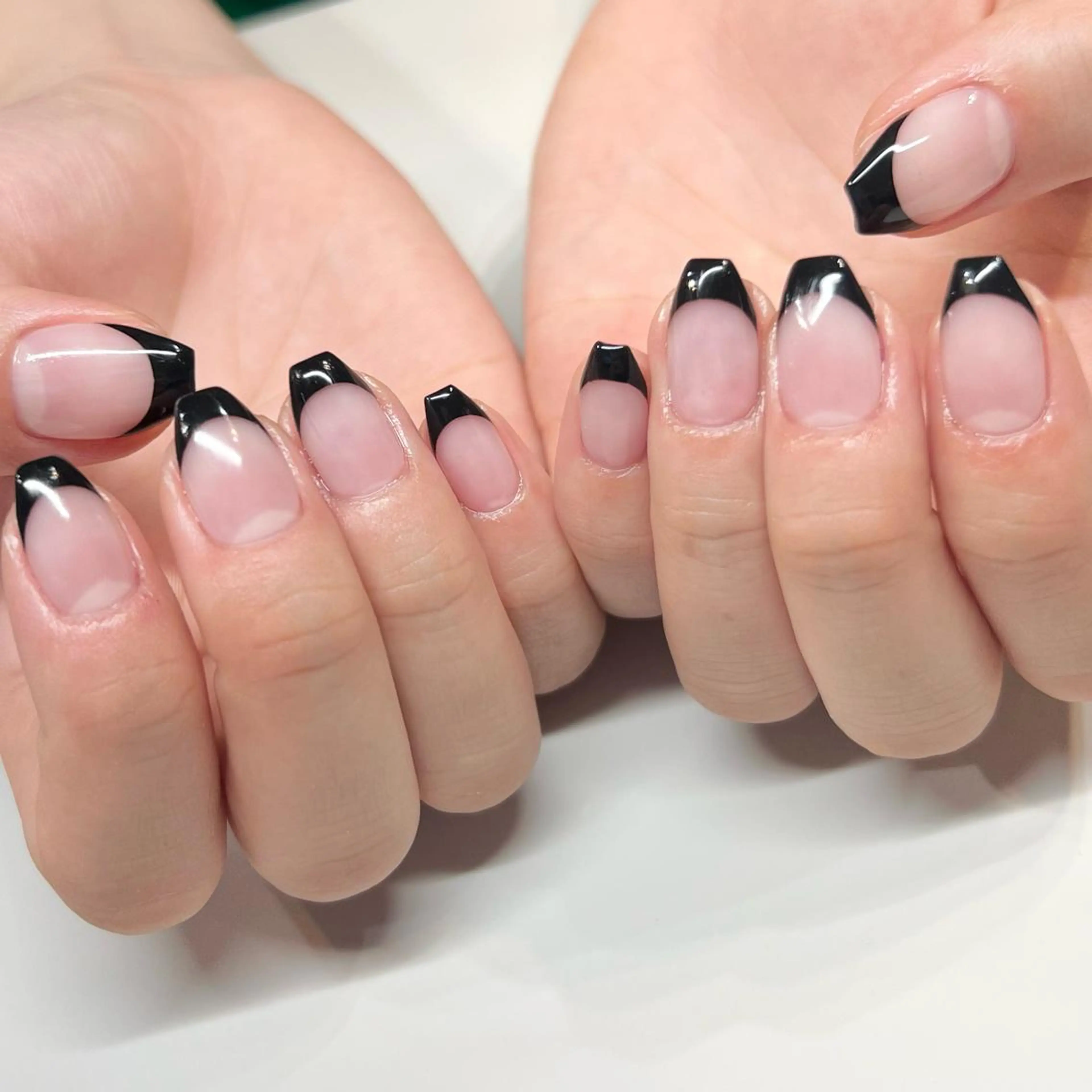 ネイル ハンドネイル フットネイル WEZU NAILのネイルデザイン