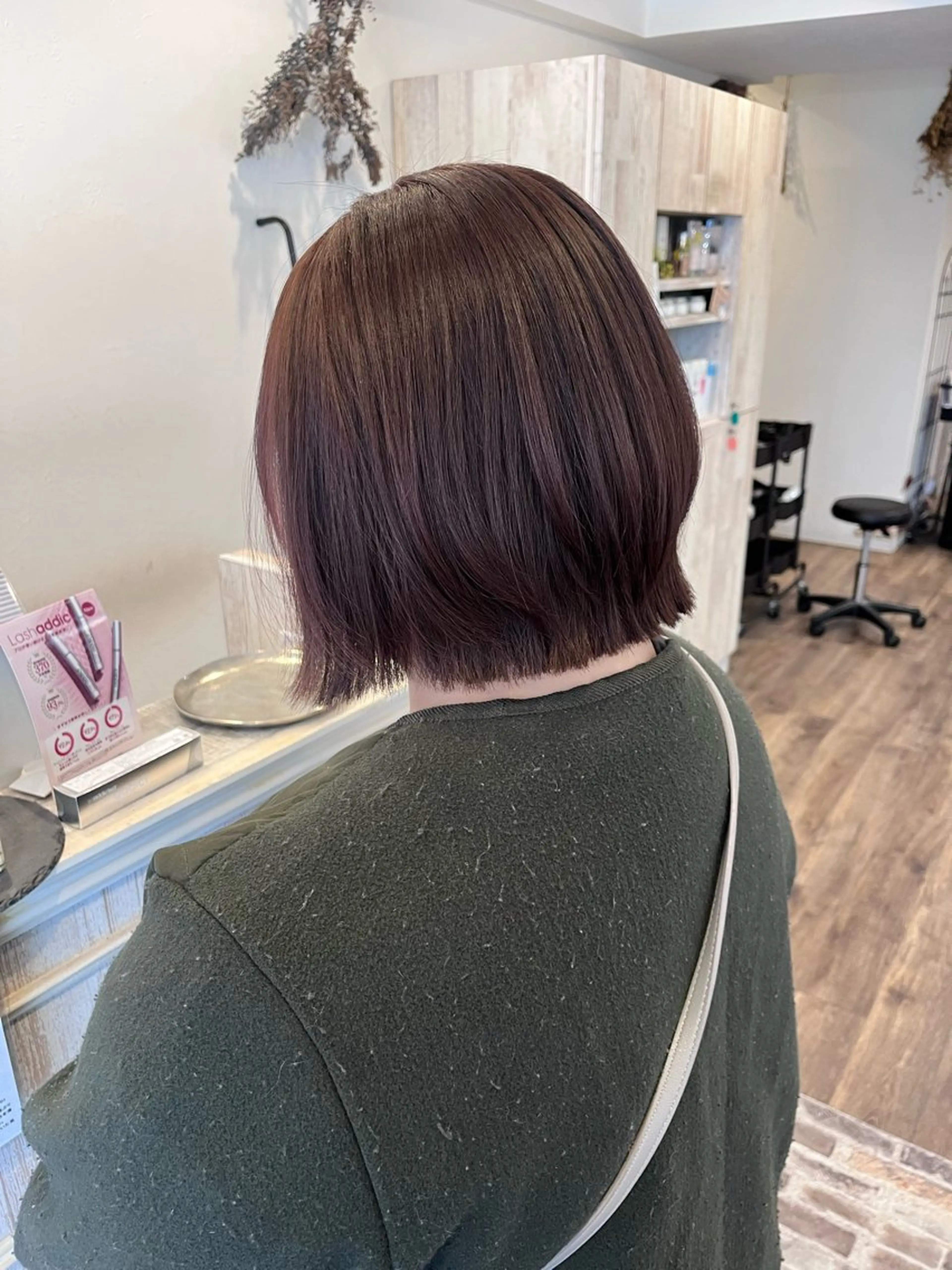 ショート カラー カット ヘアカラー トリートメント niko RINKAのヘアスタイル