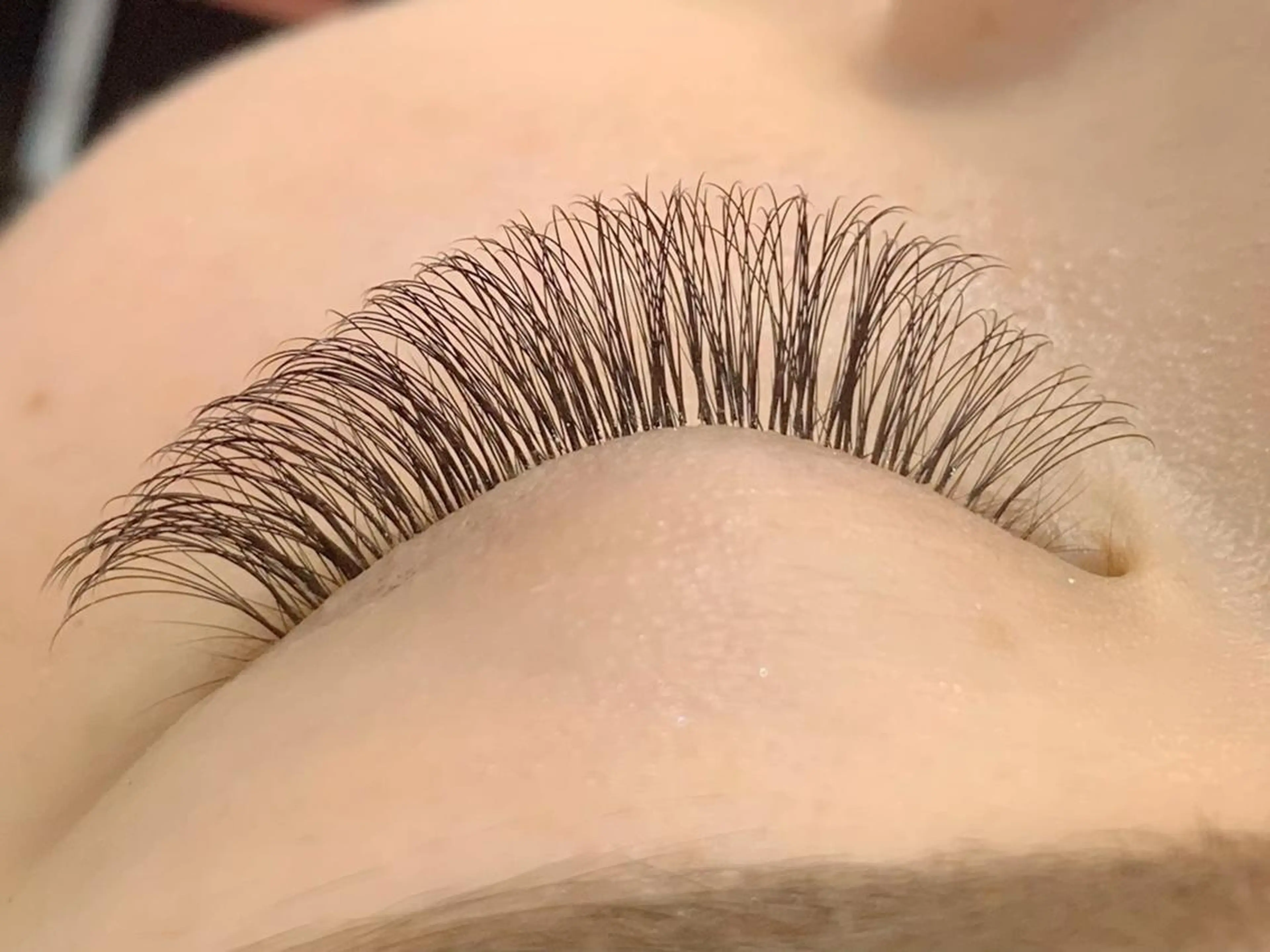 マツエク・マツパ LULLABY  恵比寿店の眉毛・アイブロウイメージ