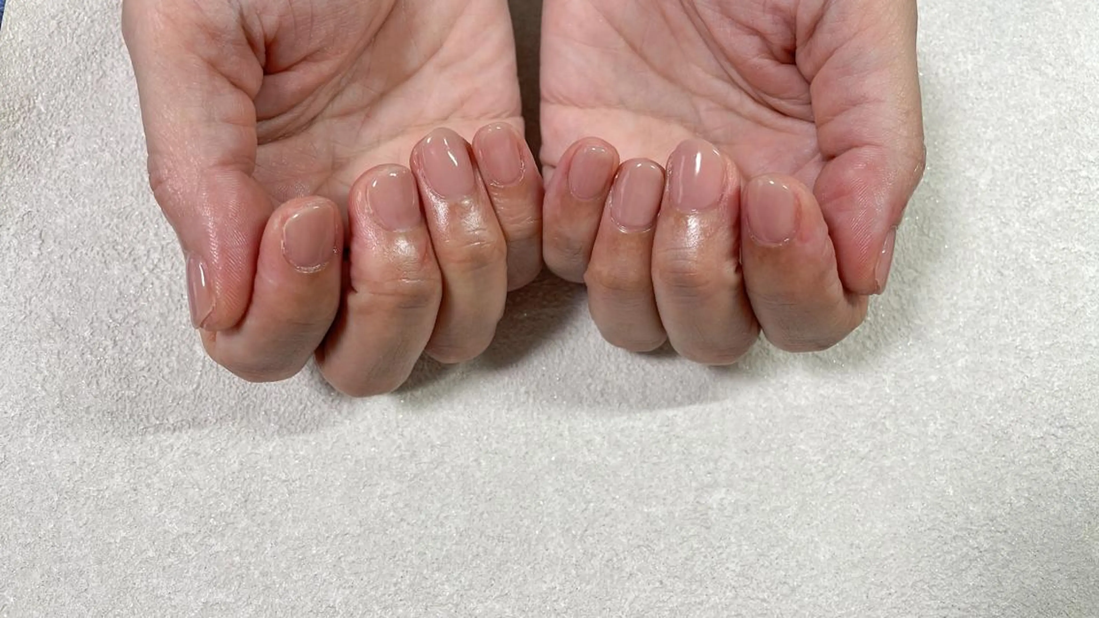 ネイル オーロラネイル フラワーネイル フットネイル フレンチネイル ジェルネイル kikinail 溝の口のネイルデザイン