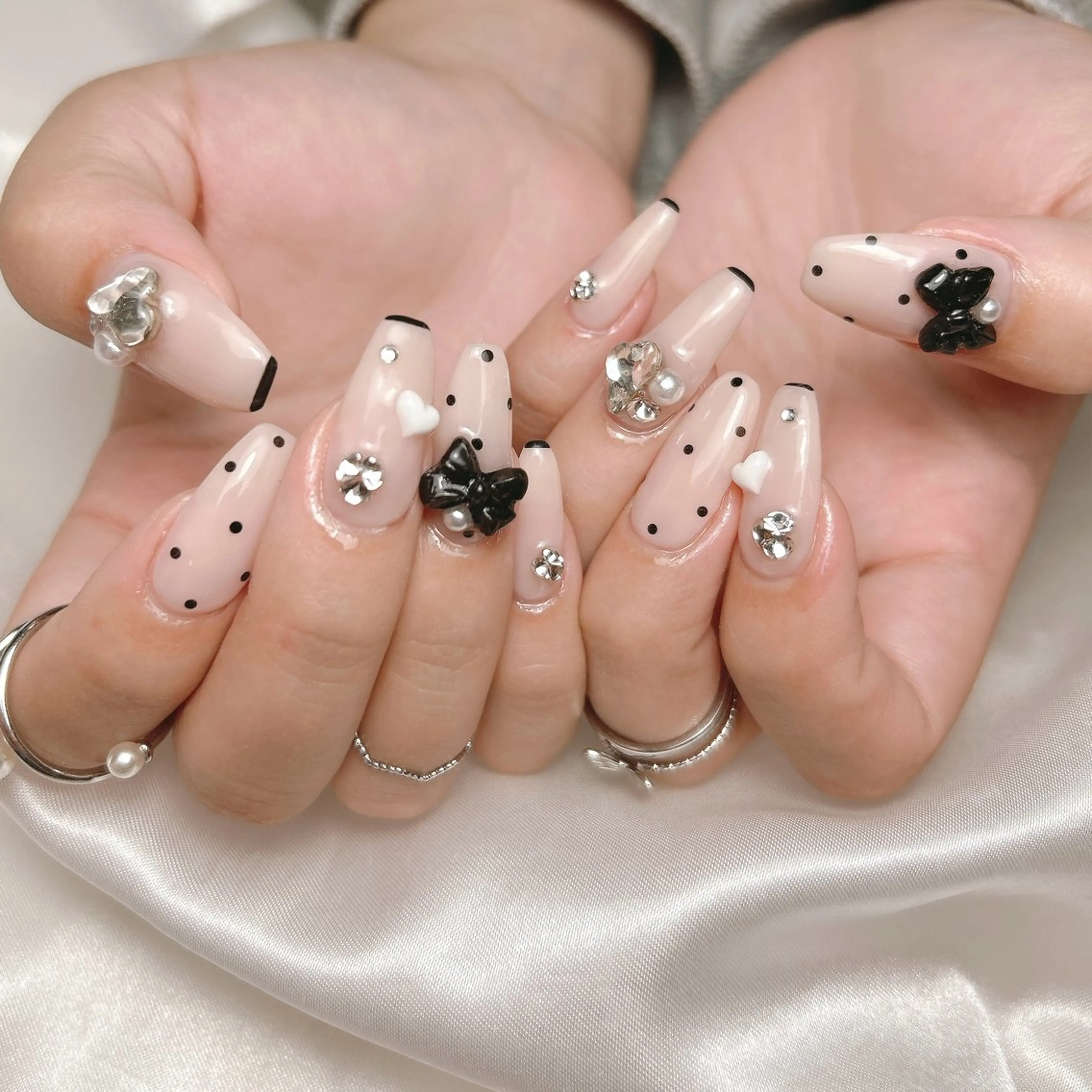 ネイル ドット ハンドネイル junna 金山.東別院.上前津のネイルデザイン