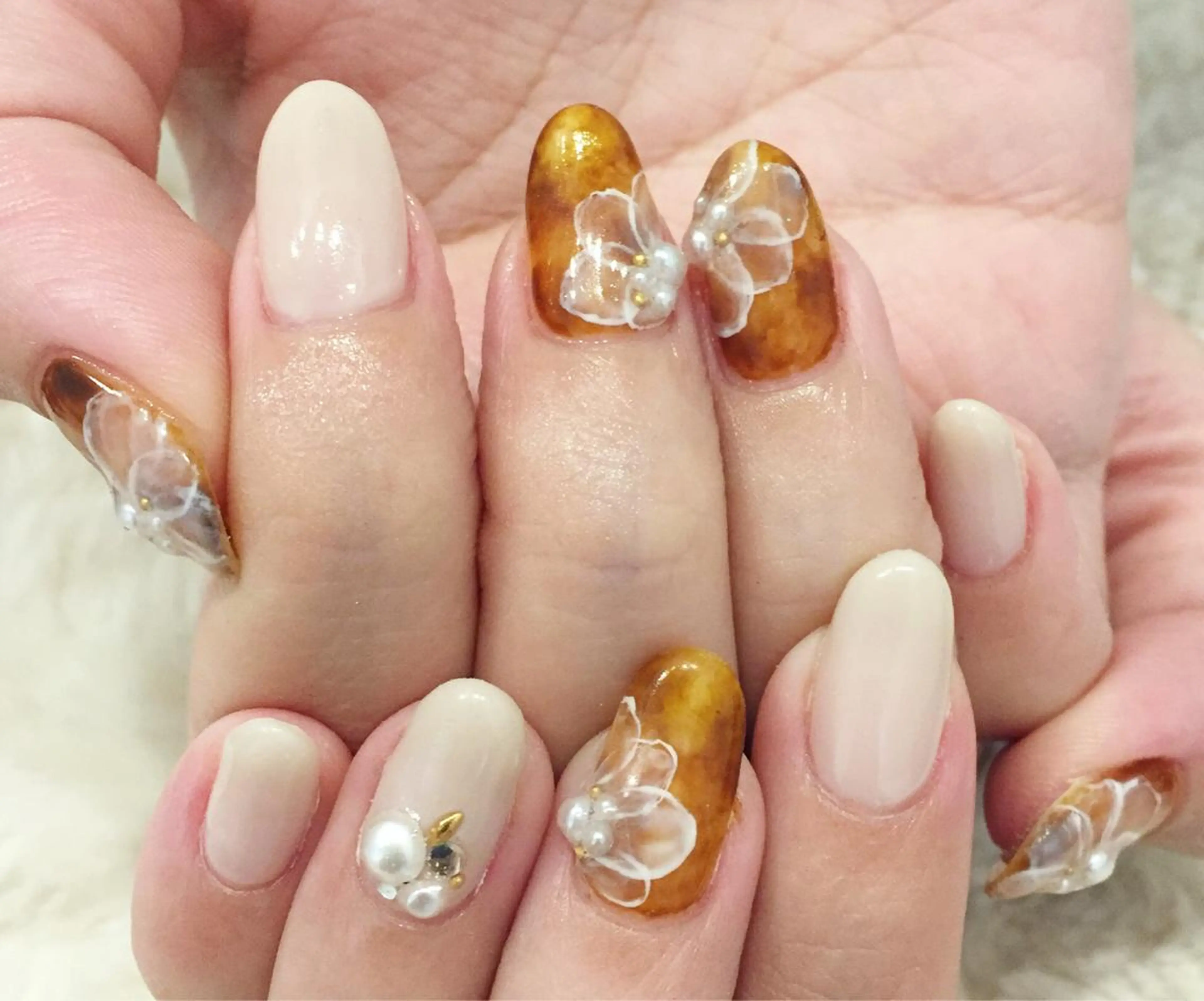 ネイル ジェルネイル 東 千夏のネイルデザイン