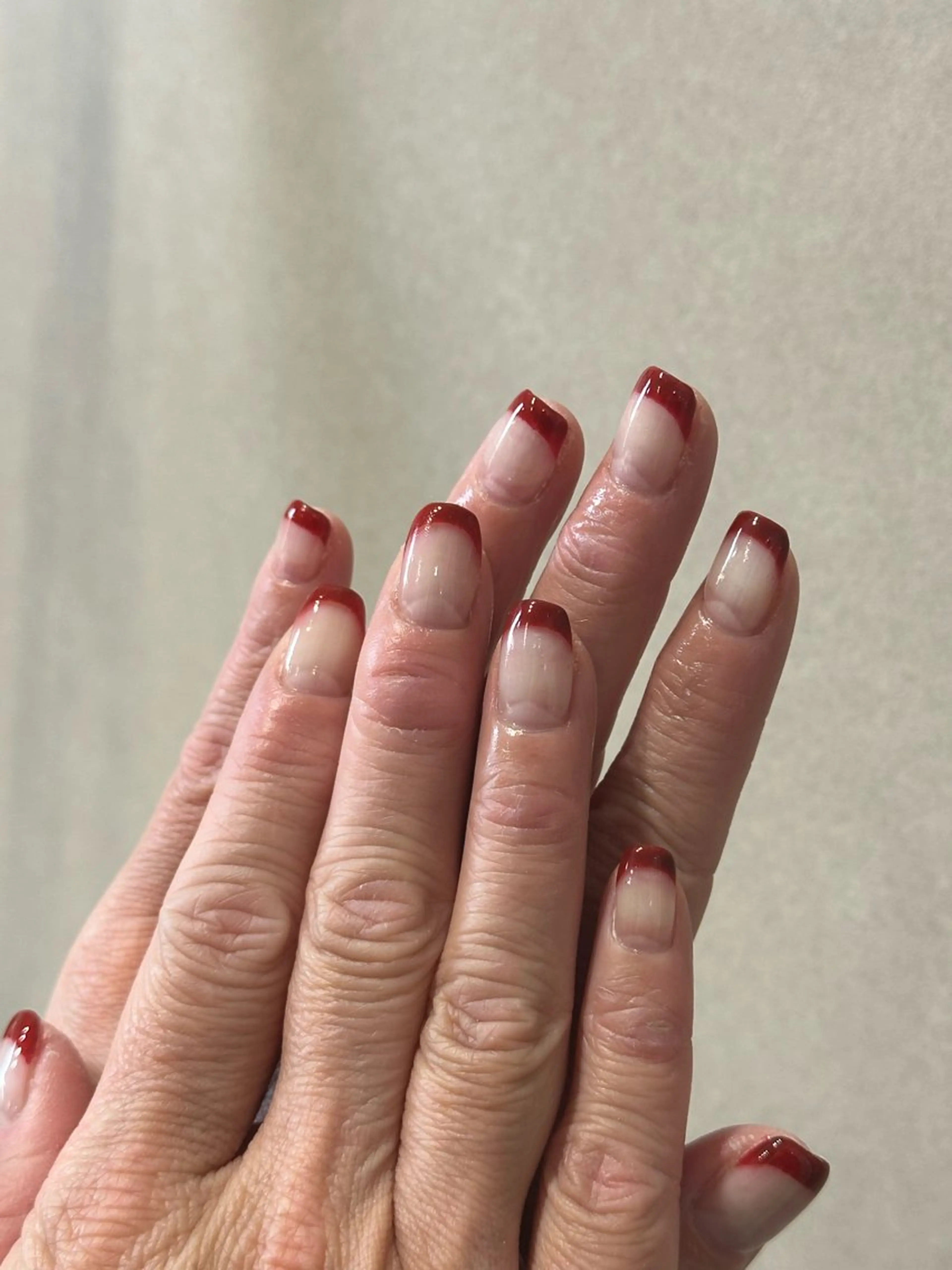 ネイル フレンチネイル ハンドネイル LISA 🍀.⋆のネイルデザイン