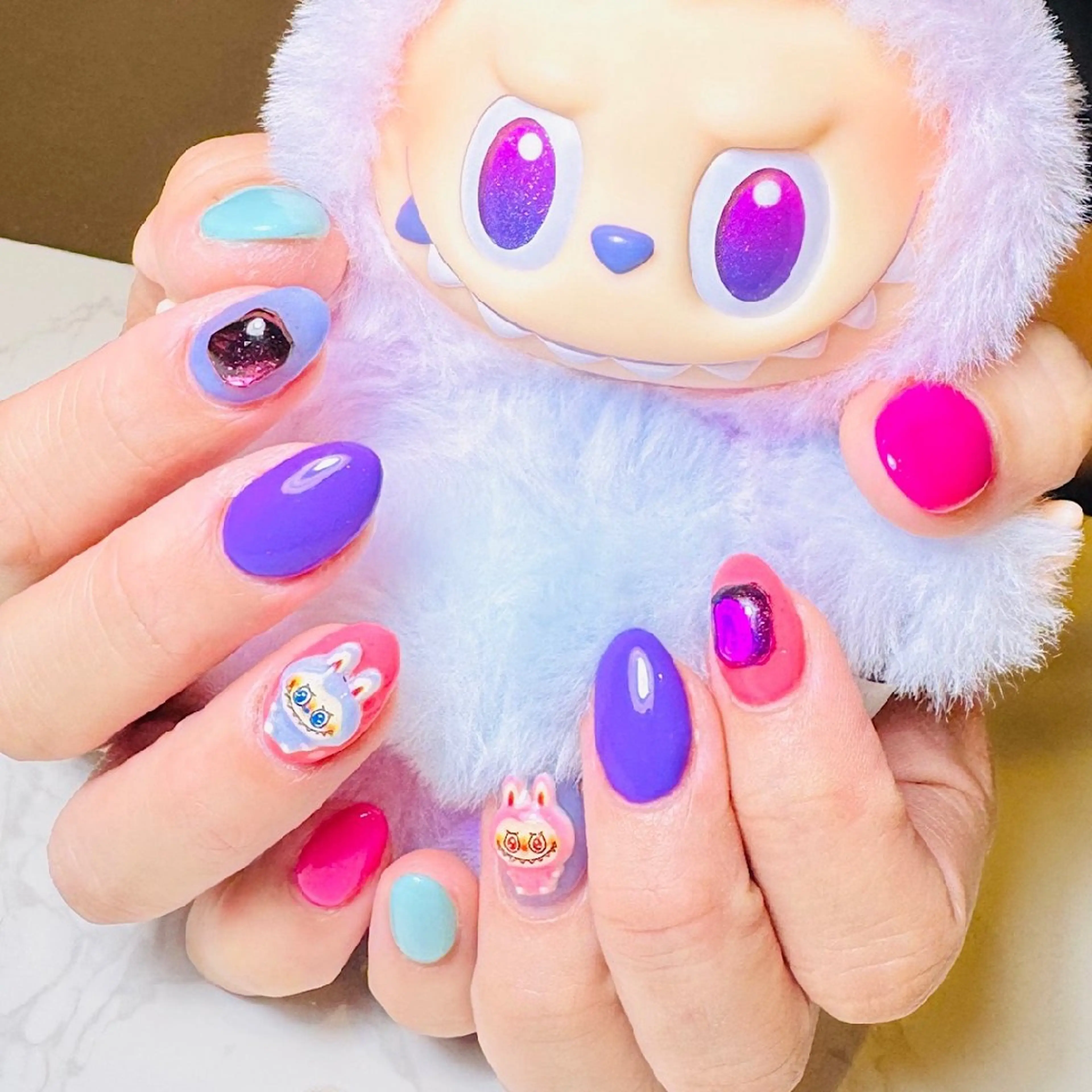 ネイル amour 川崎店のネイルデザイン