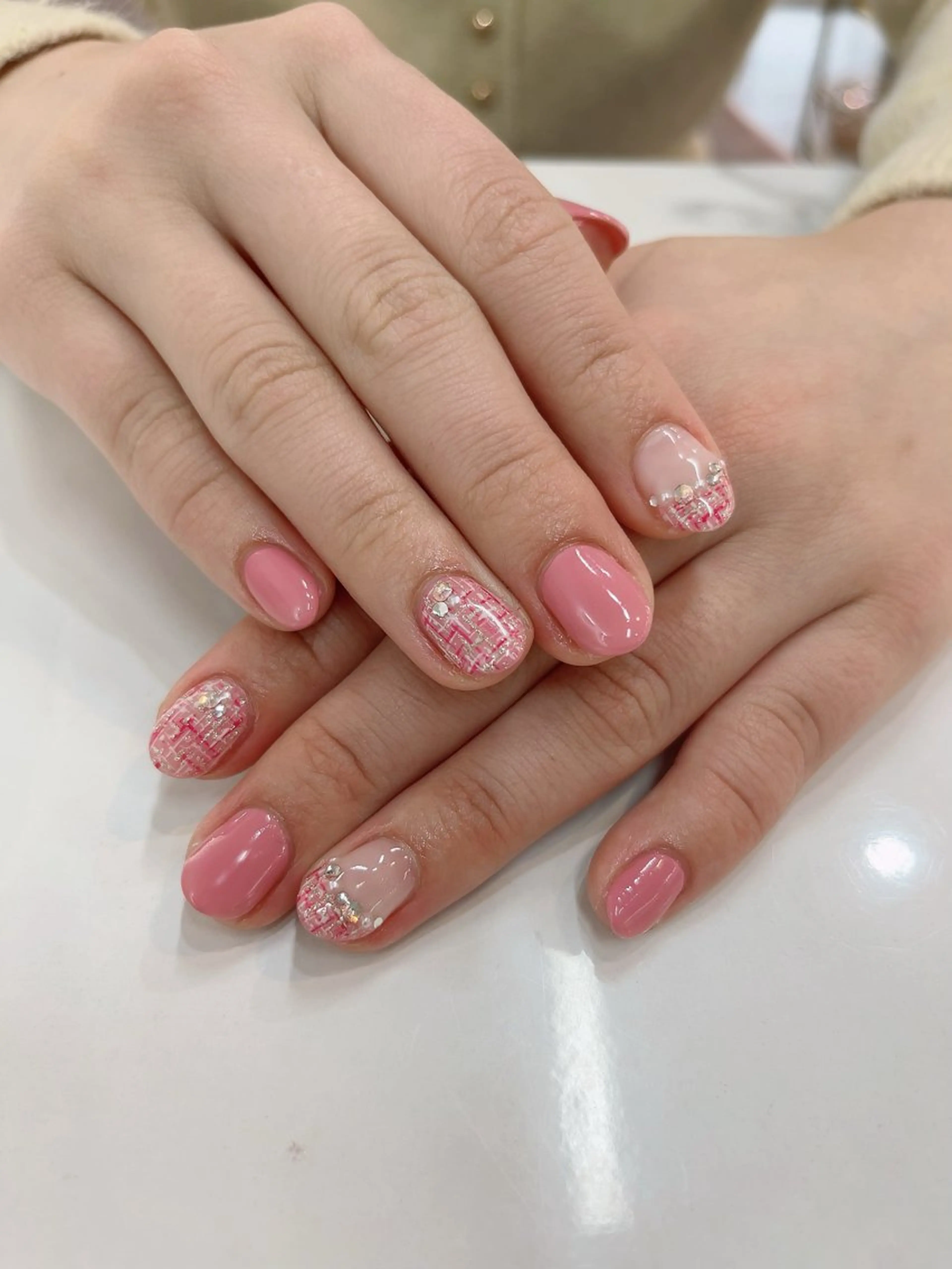 ネイル ハンドネイル ハンドケア あおやぎ ゆきこのネイルデザイン