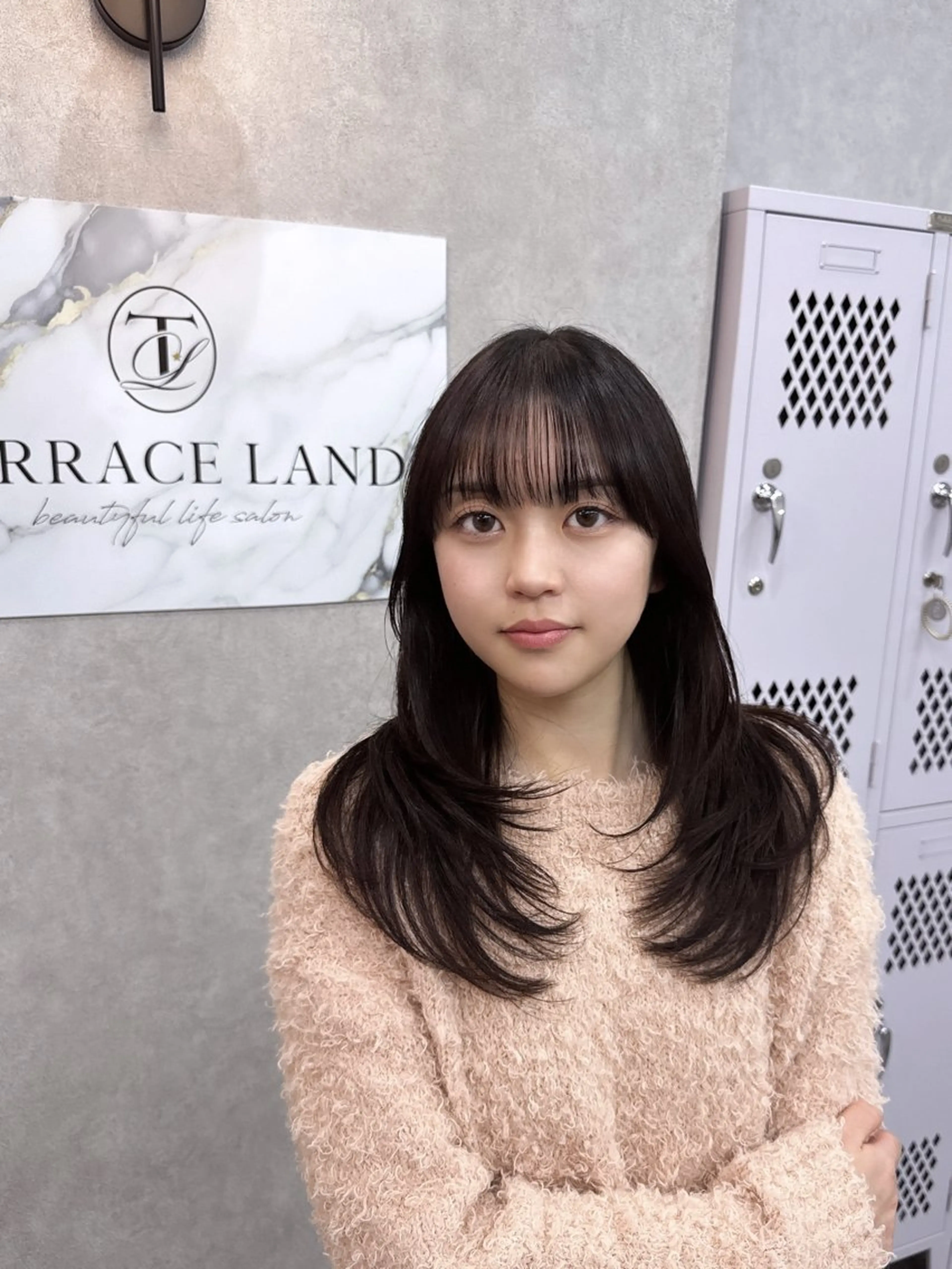 ロング ハッシュカット 韓国風ヘア 杉山永 船橋✖️髪質改善🫧のヘアスタイル