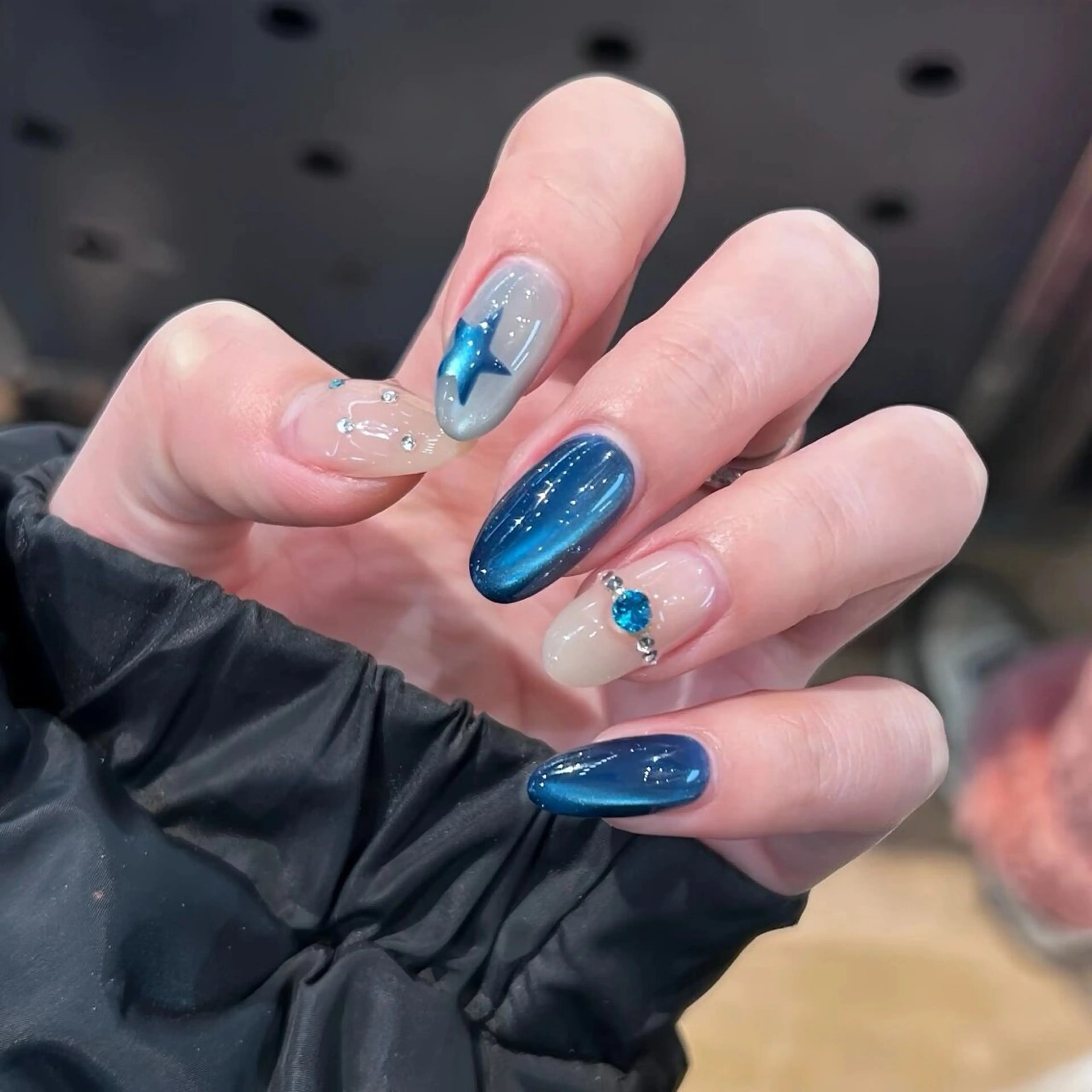 ネイル ハンドネイル ハンドケア SunNail池袋 🍧エミリーのネイルデザイン